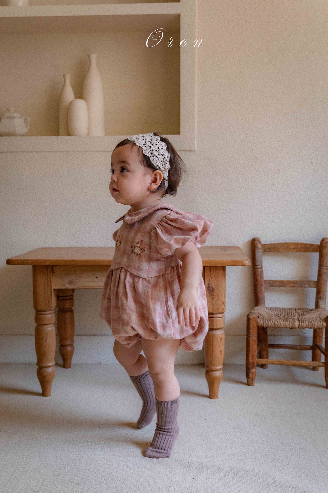 ☀️預訂 韓國直送☀️🇰🇷Oren Toua刺繡格紋泡泡袖包屁衣/連身裙