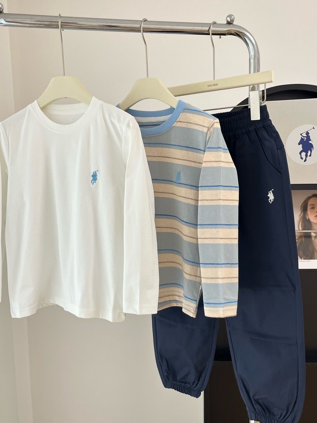 多款選擇（M) 小馬禮盒三件套 .$115套。2套起$105套。