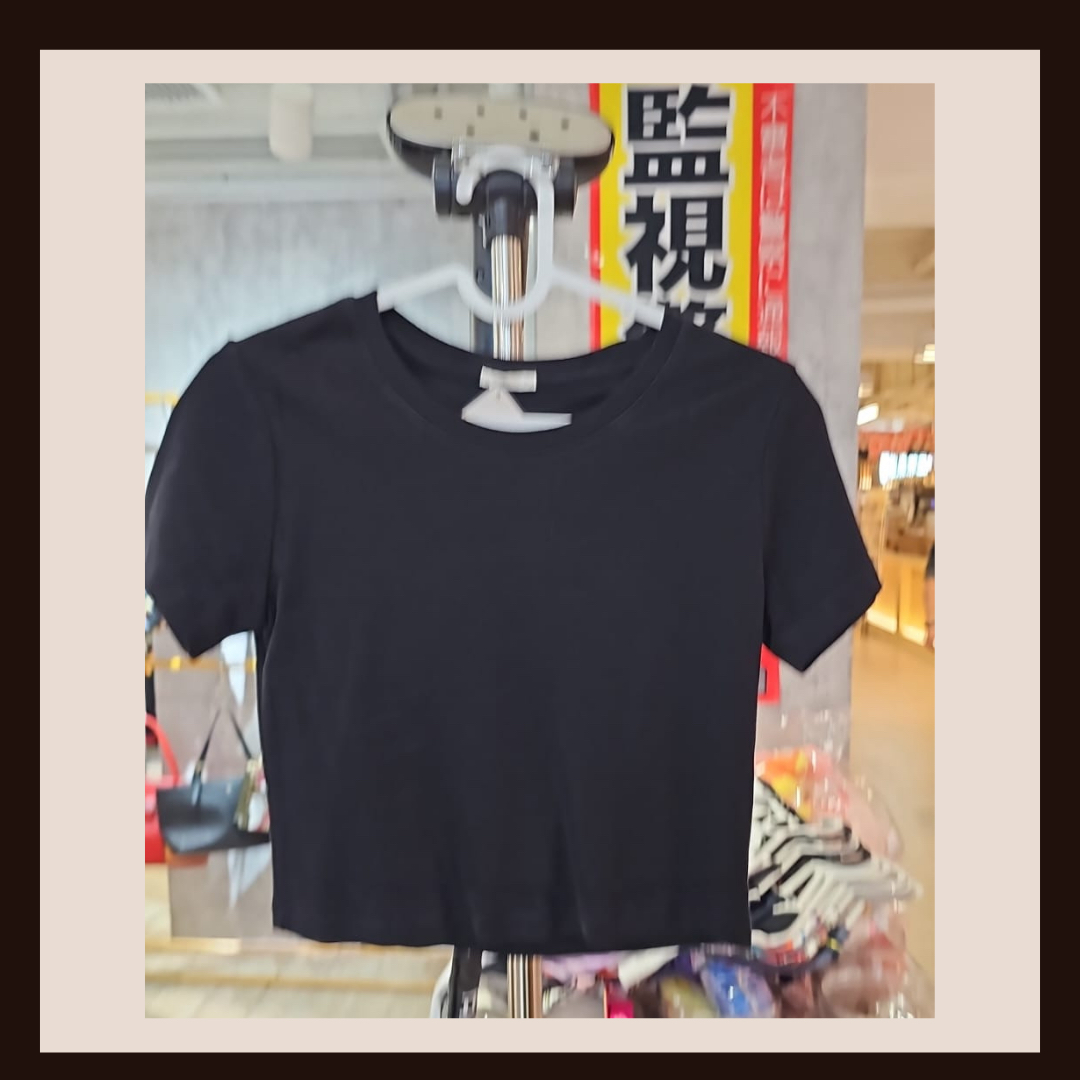 🖤 修身顯瘦純黑長袖 T-shirt