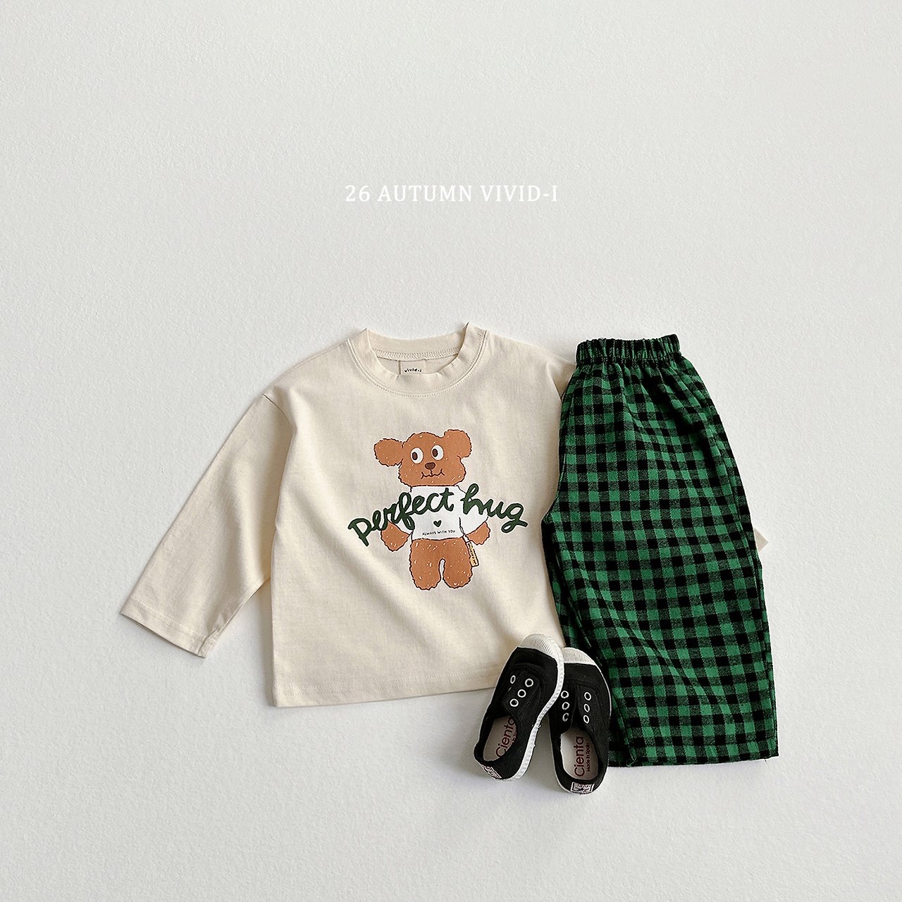Vivid | Hug bear check up and down