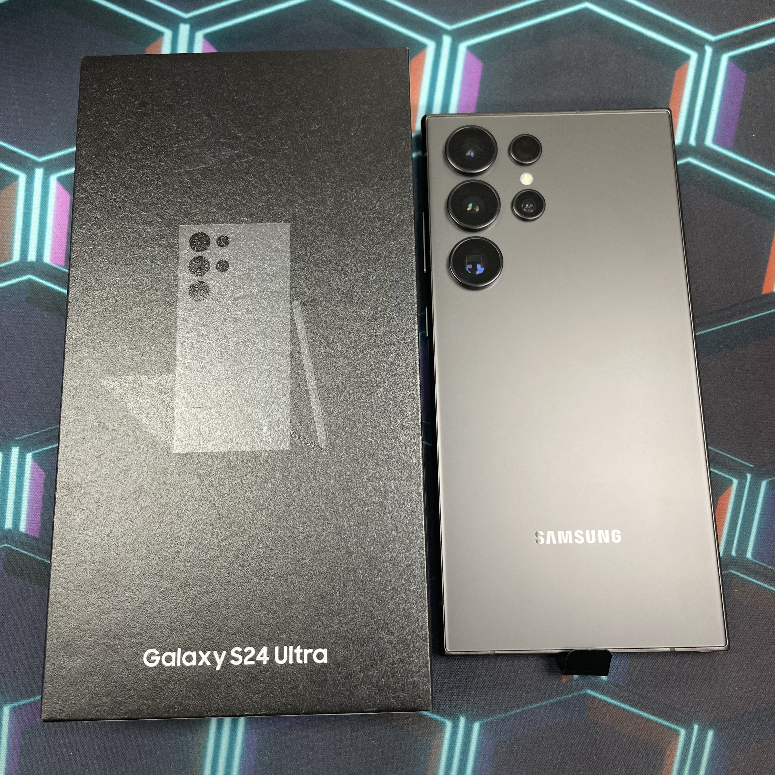 *6557 Galaxy S24 Ultra 完美機 12+256GB 黑色 black