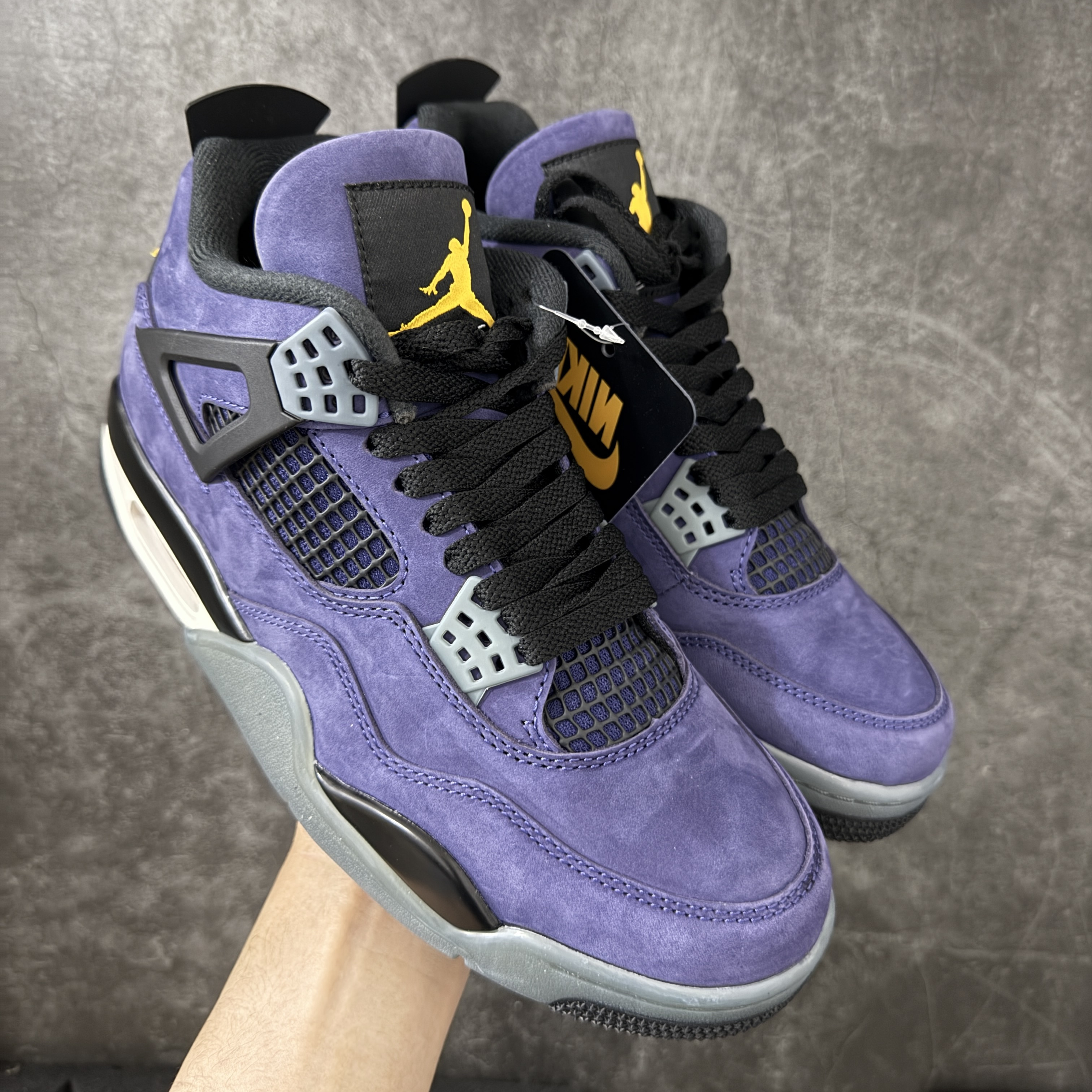 Air Jordan 4 Retro "Lakeshow" FV5029-500 