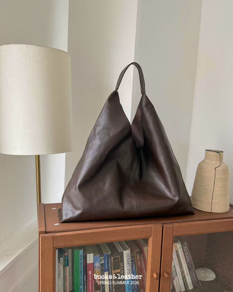 【超大容量】預訂_薄身牛皮Tote Bag (L) Big Tote By Bucks & leather