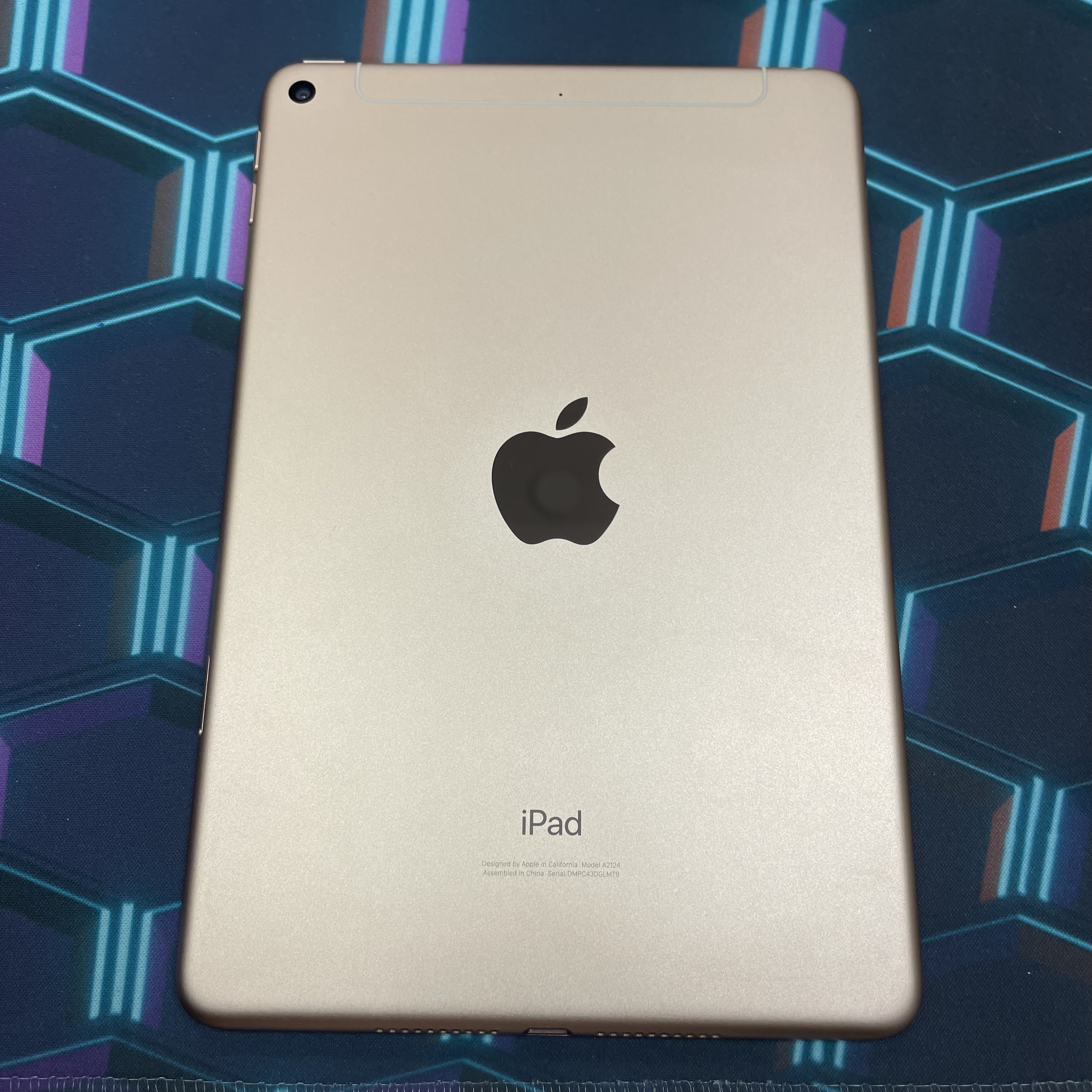 *482490 iPad mini 5 完美機 64GB 插卡版 粉色 pink
