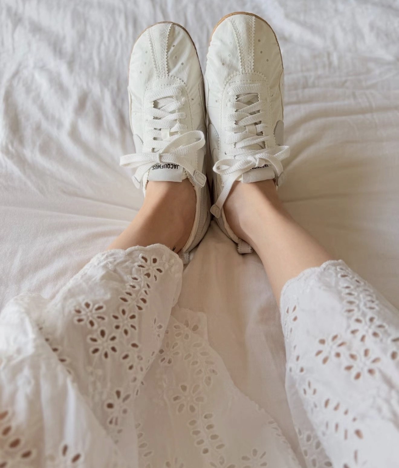 HV8547-002 Nike x Jacquemus Moon Shoe Soft Pearl HV8547-002