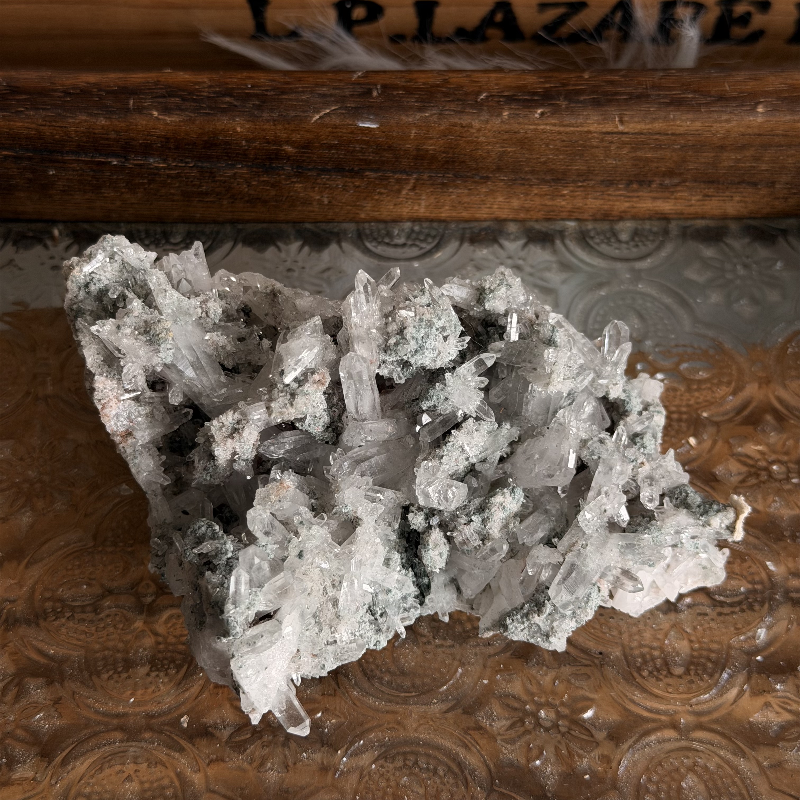 巴基斯坦綠泥白水晶共生