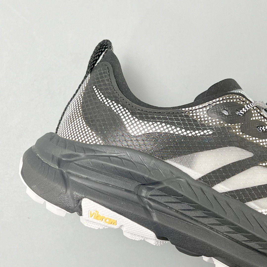 Hoka Mafate Speed 4 Lite