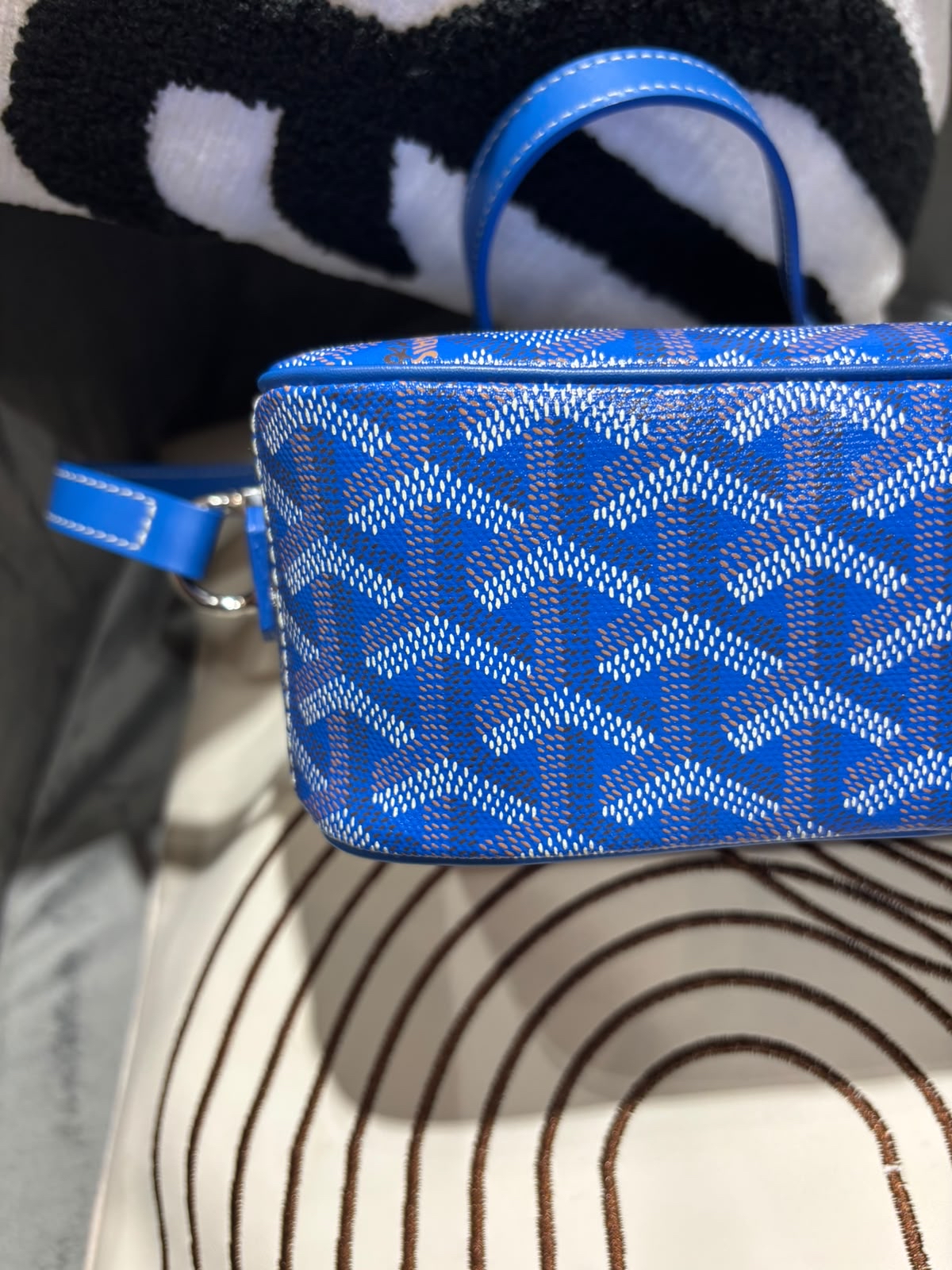 GOYARD Cap-Vert Shoulder Bag 25年 100%Authentic, 99%new ✅tap ✅dust bag 