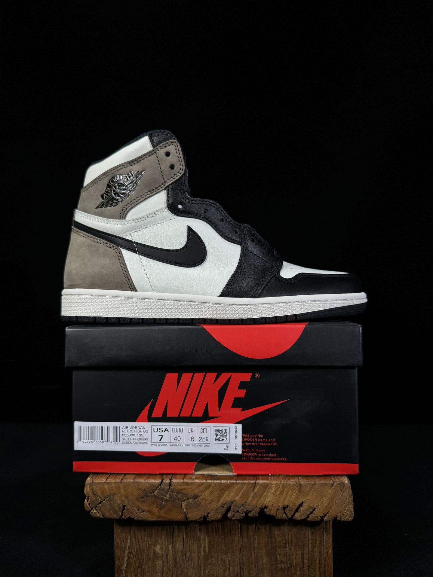 Nike Air Jordan 1 Retro High OG 555088-105 | Blue Box