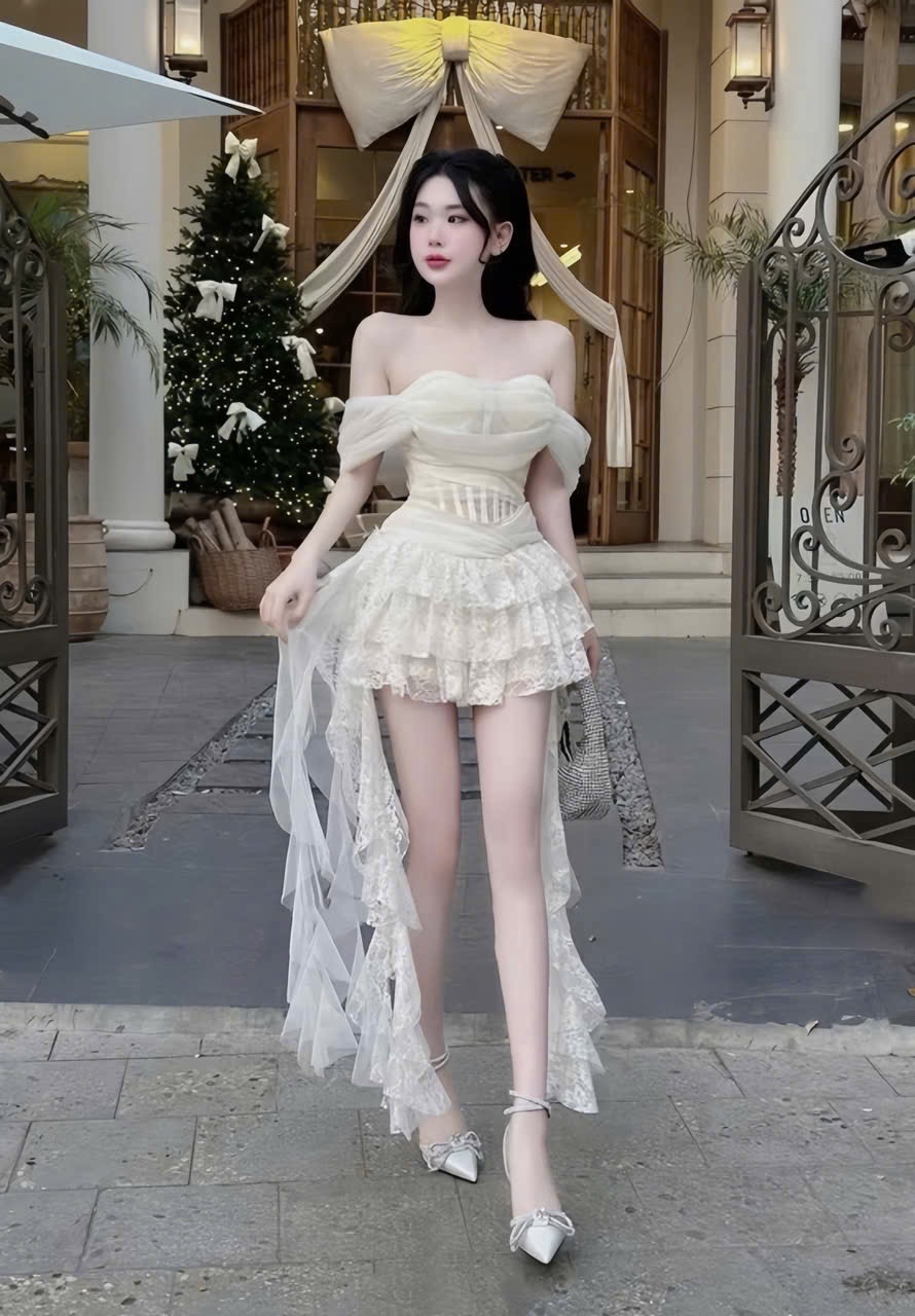 優雅白色蕾絲迷你連身裙“仙氣十足的白色洋裝”