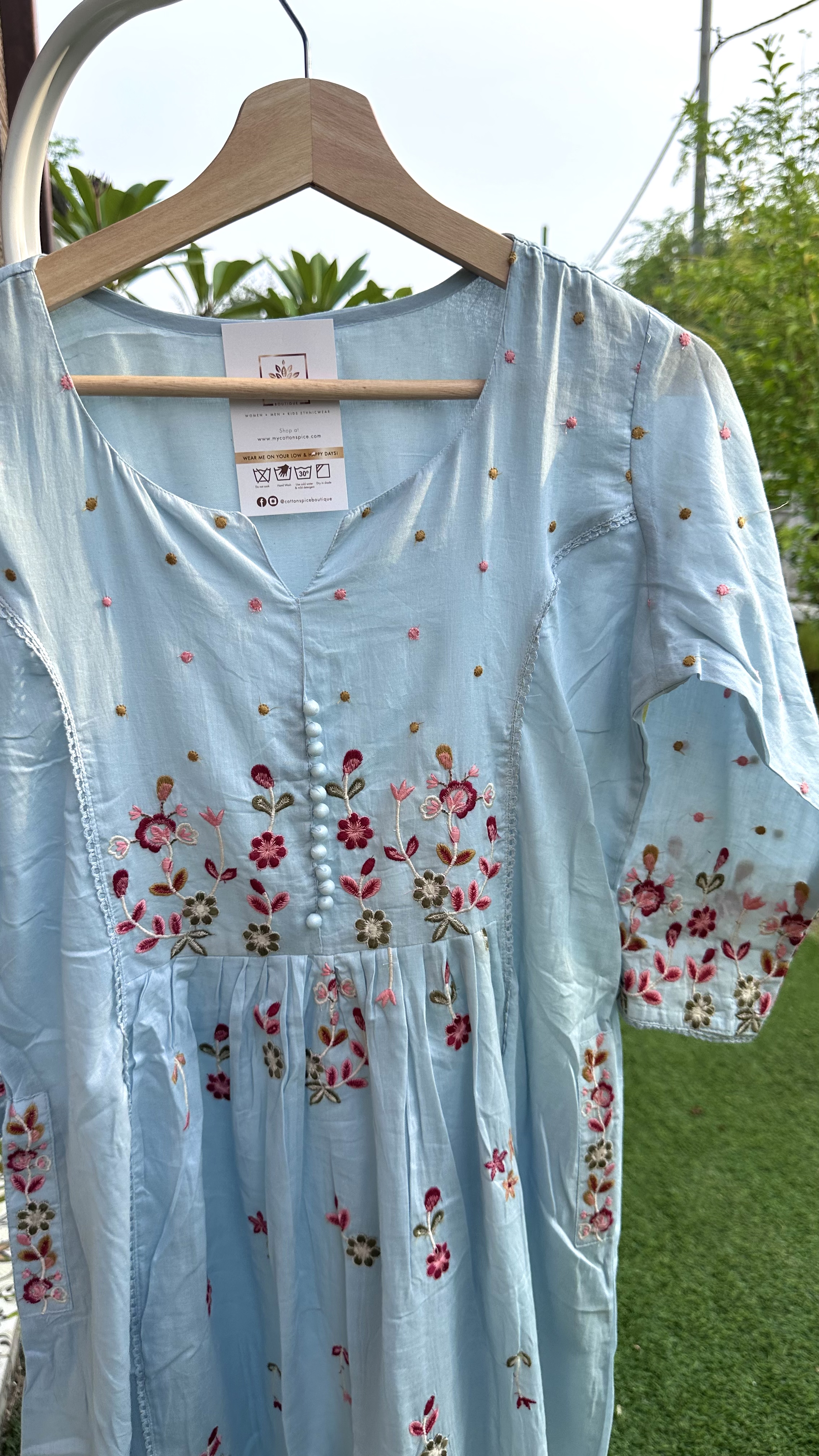 Baby Blue Embroidered Floral Print Kurta Set