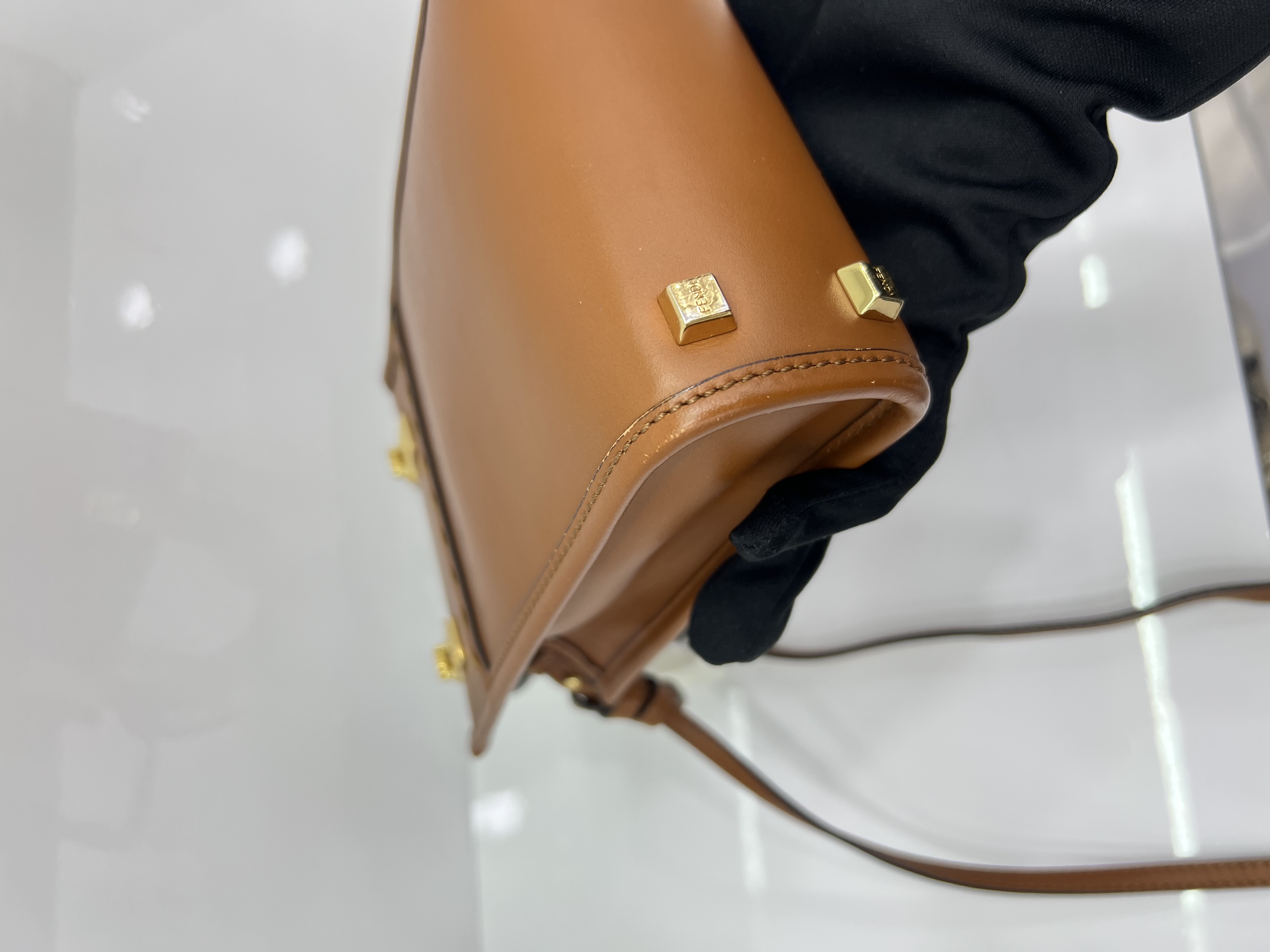 直播貨品 |  [1個-$100 2個-$300］EE34