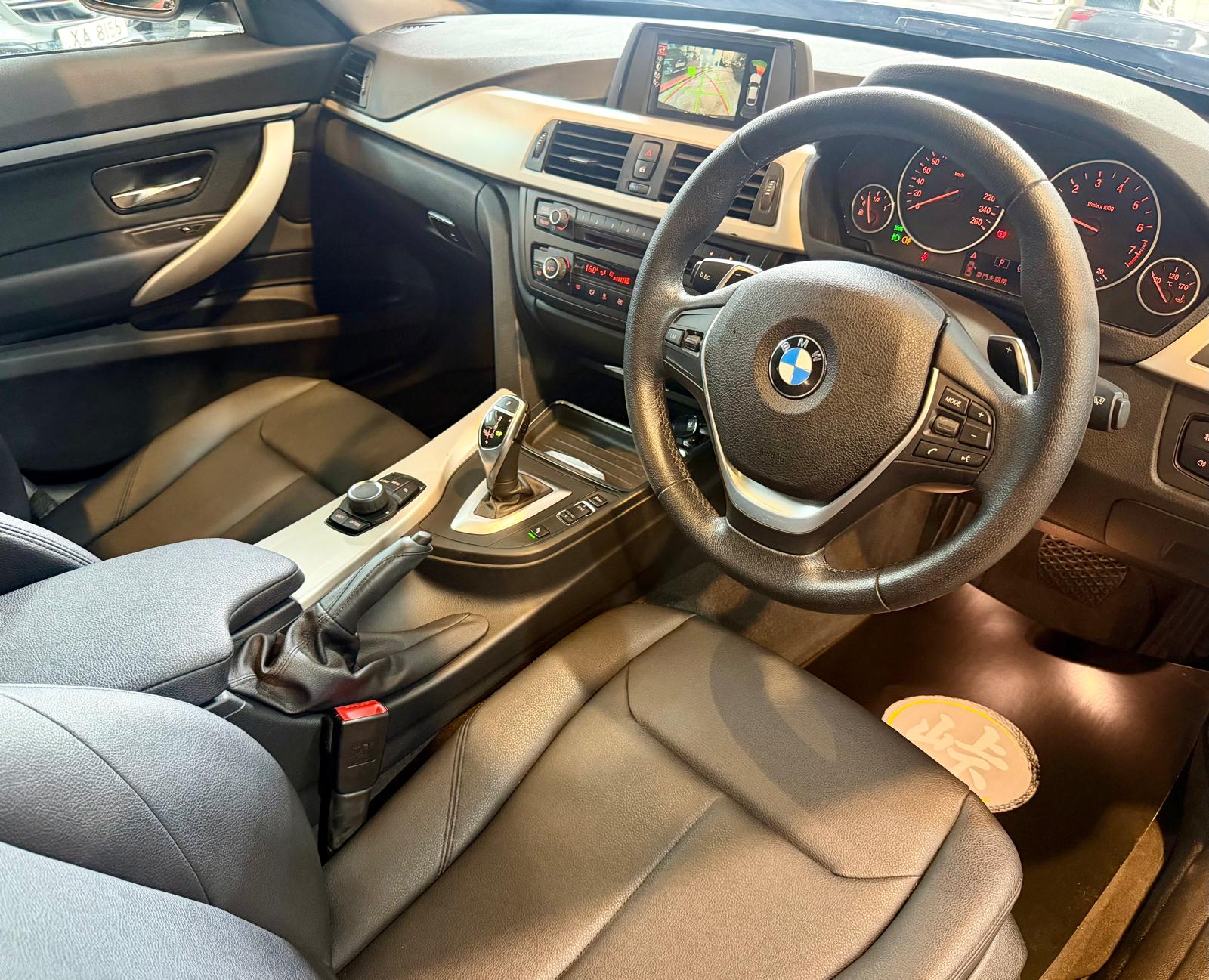 B.M.W. 320i Gran Turismo Executive 2014