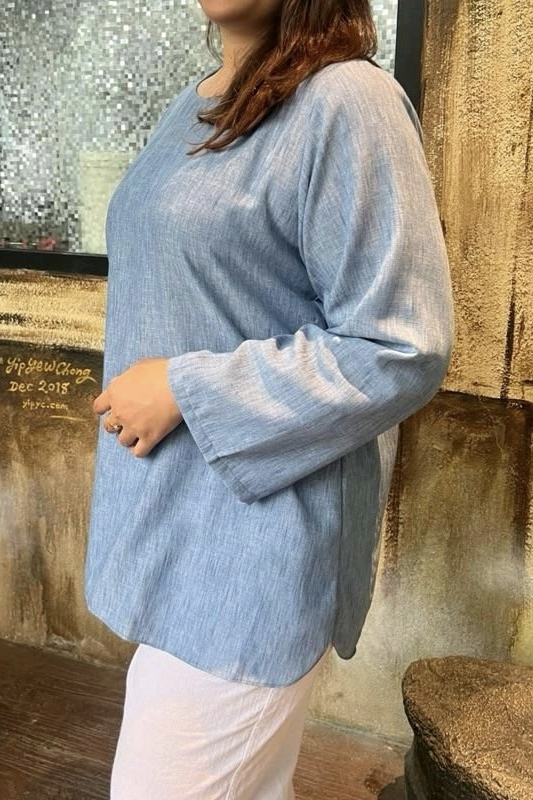 BASIC TOP in Denim Blue