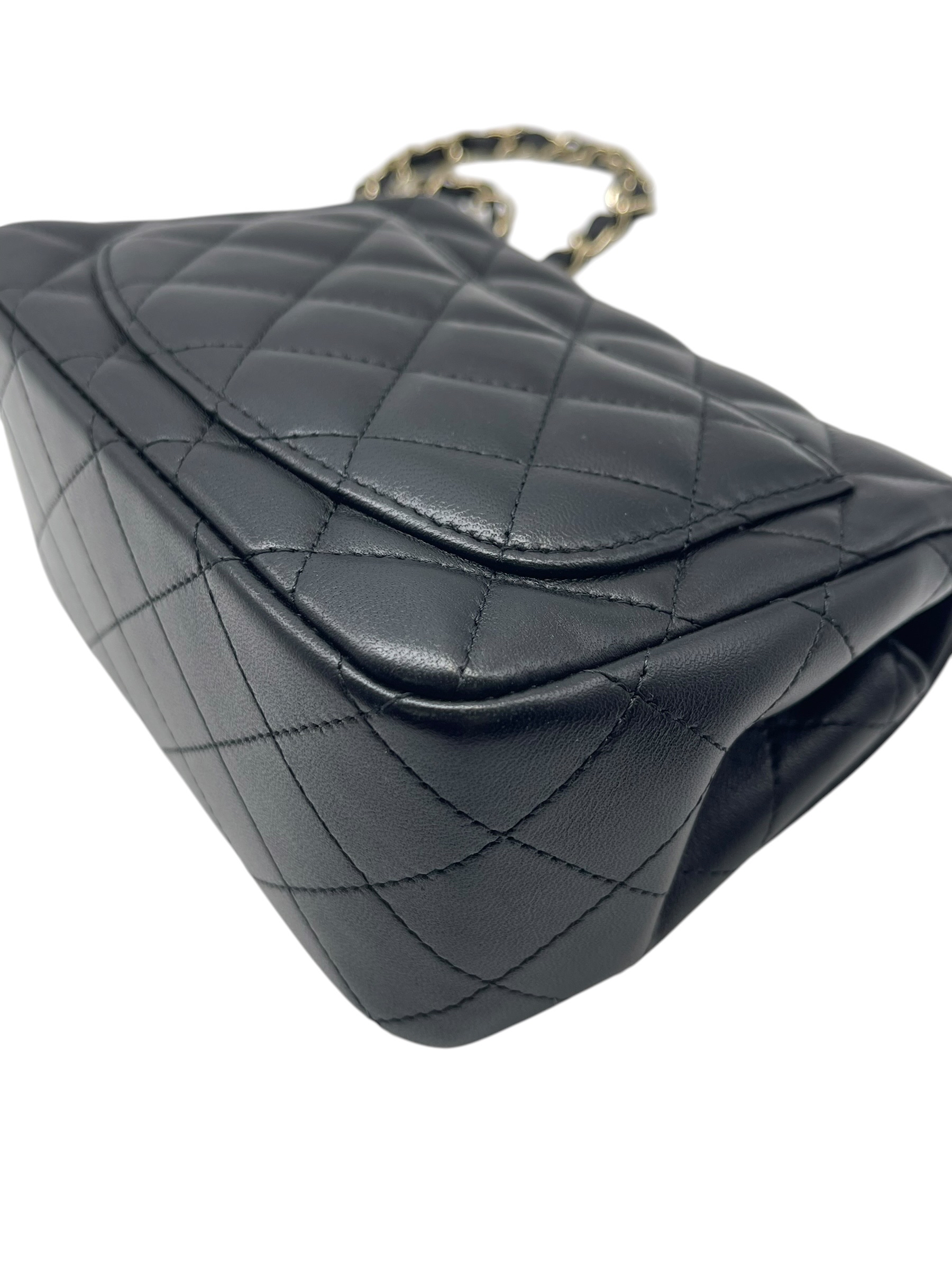 Pre-owned Chanel Square Flap Bag / Product Code: 072508