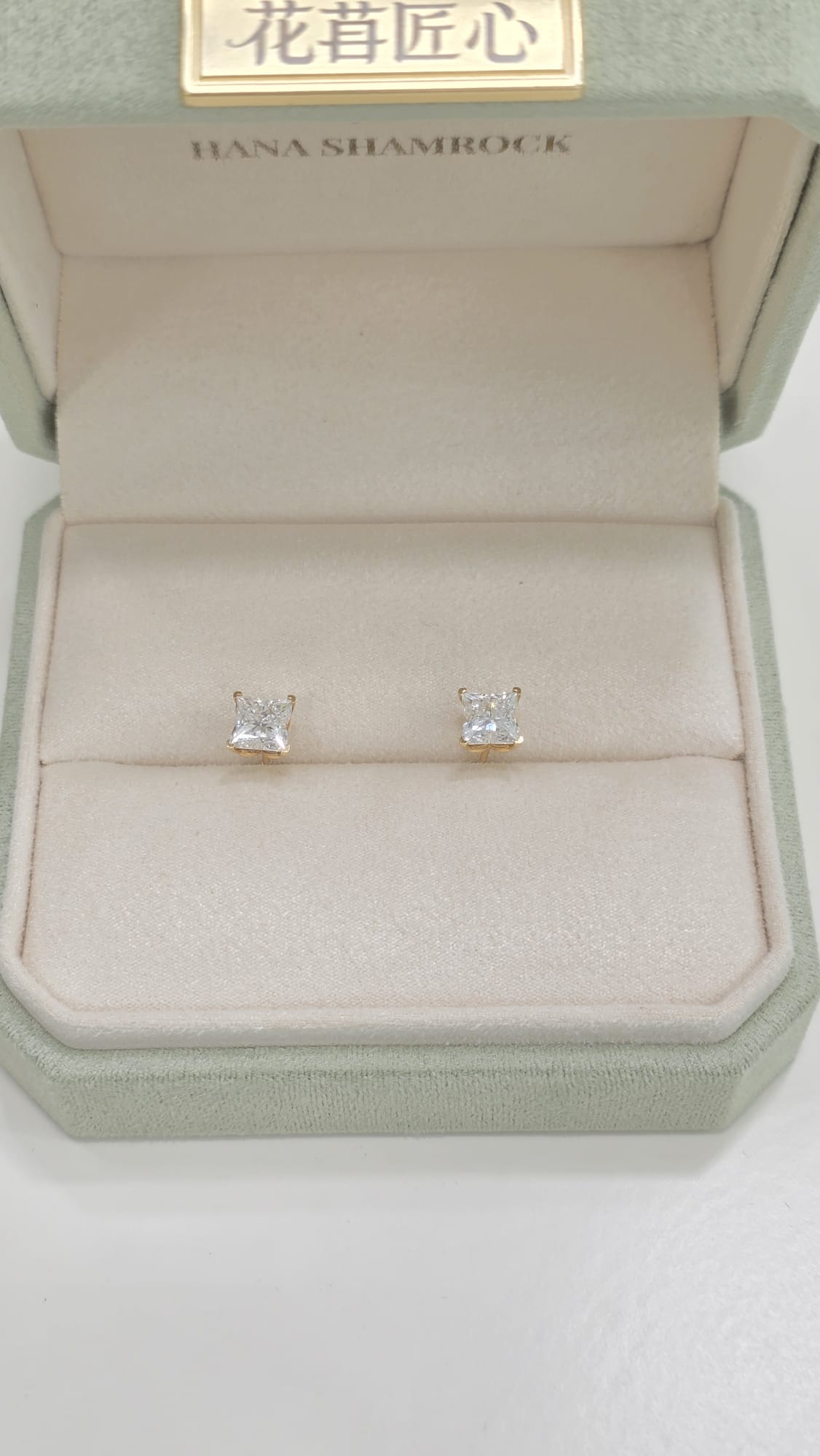 18K金培育鑽石耳環 D2.025ct/2 G0.755g