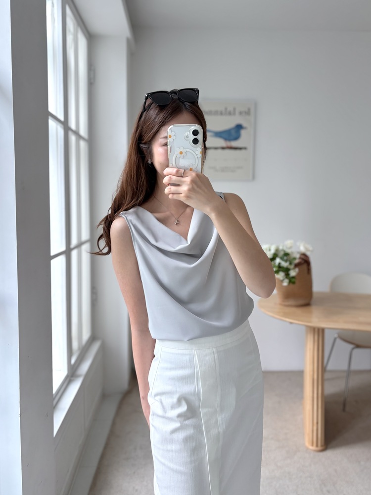 Front Slit Pencil Skirt (White)