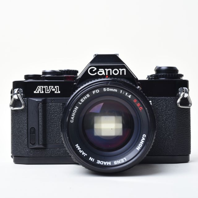 Canon AV-1配置Canon FD 50mm f1.4菲林相機| Holiday Camera