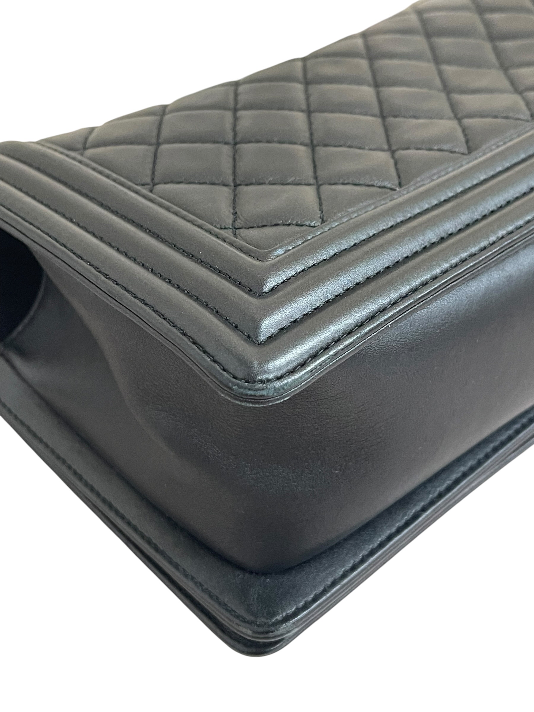 Pre-owned Chanel Boy / Product Code: 070407