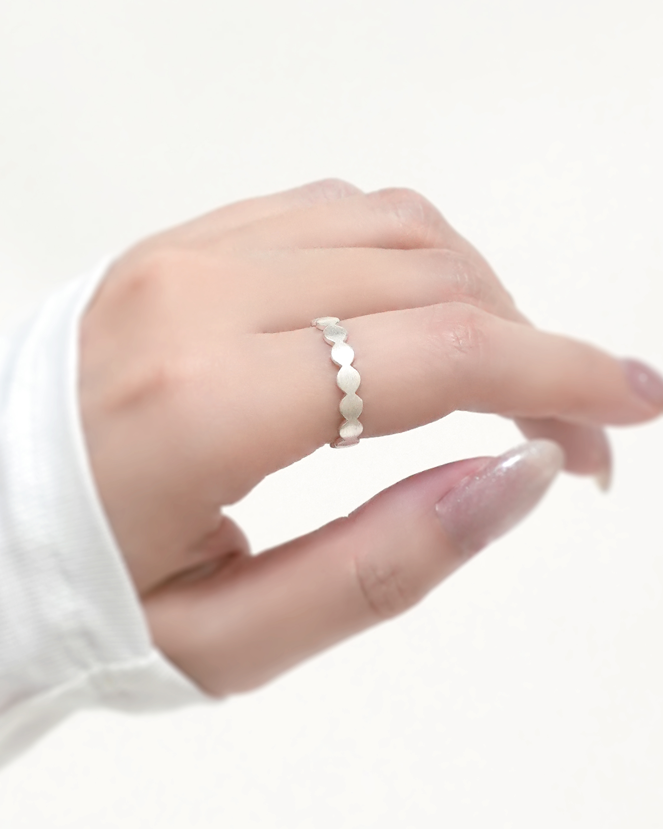Dot-to-Dot Walk Ring