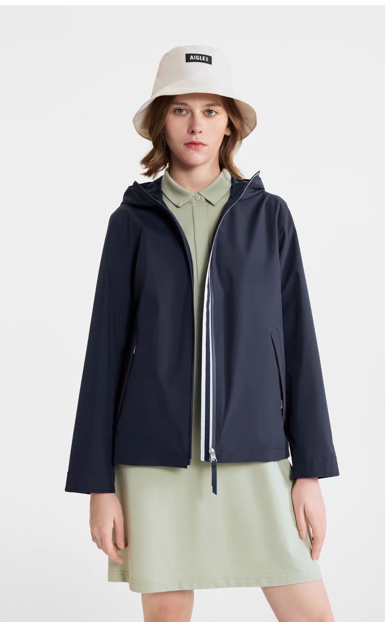 法國 AIGLE MTD Hooded Jacket 輕量防風防水連帽拉鏈外套