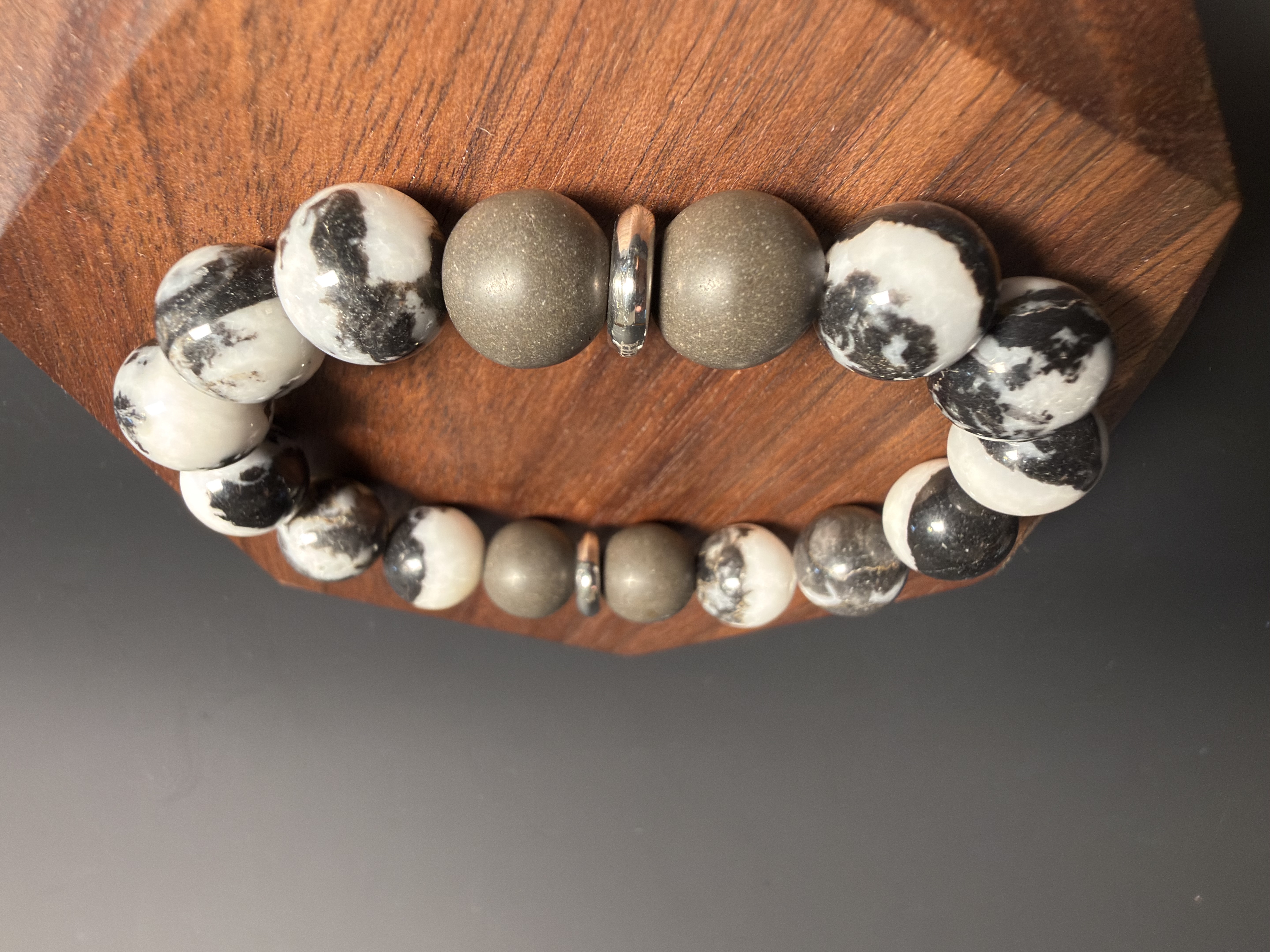斑馬石x扁石手串 （11.5-12mm) (Option 2)