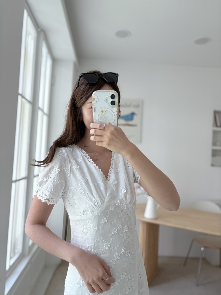 Aurelie Embroidered Dress (White)