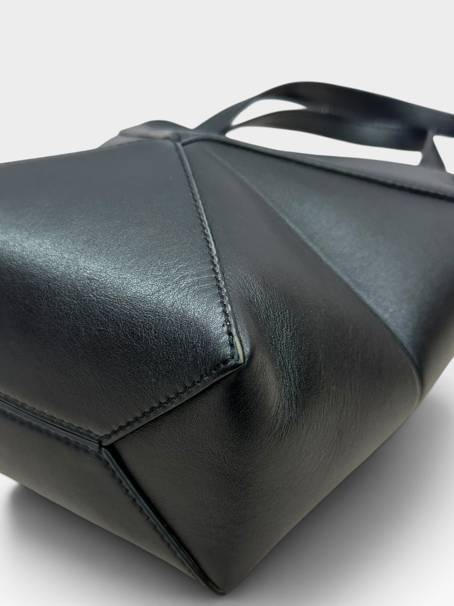Pre-Owned LOEWE Mini Puzzle Fold Tote / Product Code: 101602