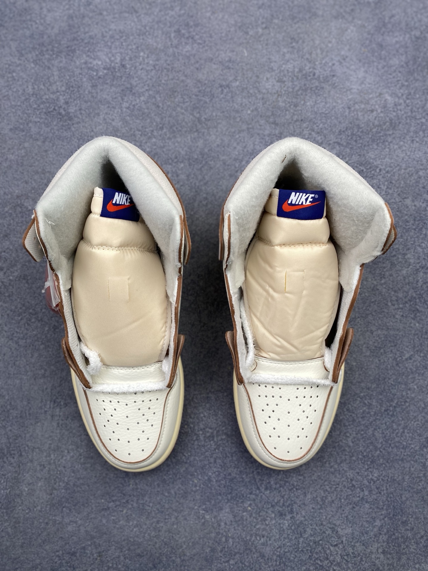 Nike Air Jordan 1 Retro High OG DB4612-100