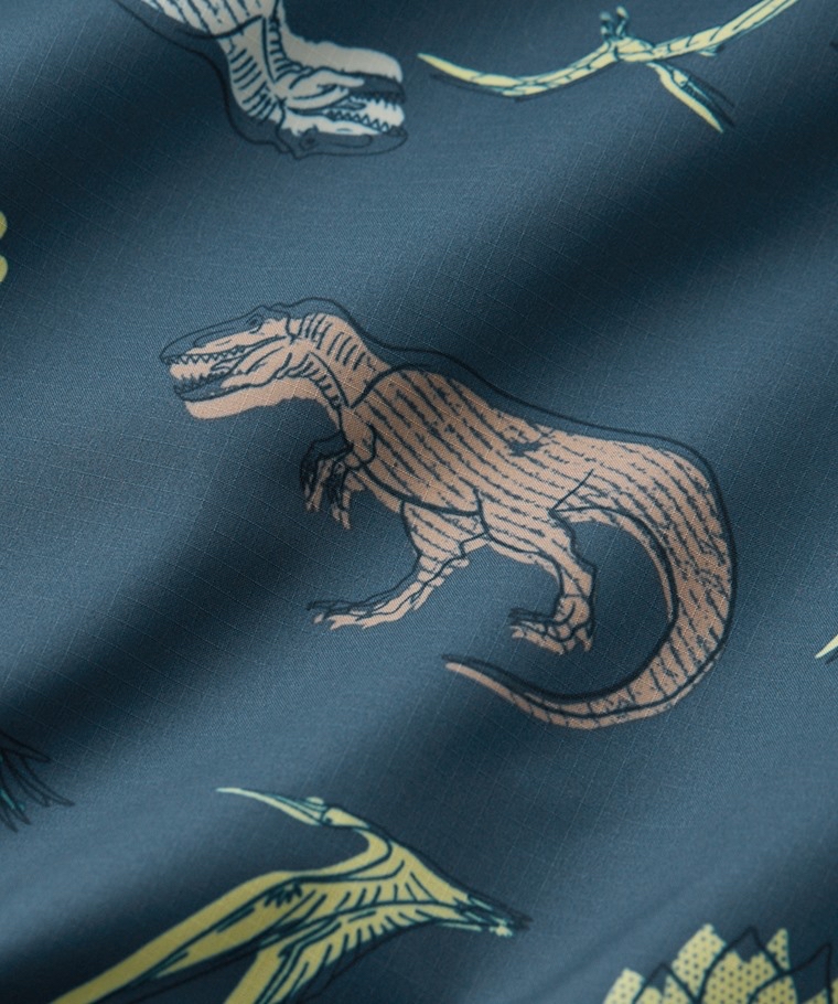 💚預訂 台灣直送💚兩色恐龍滿印抗UV輕型連帽風衣外套