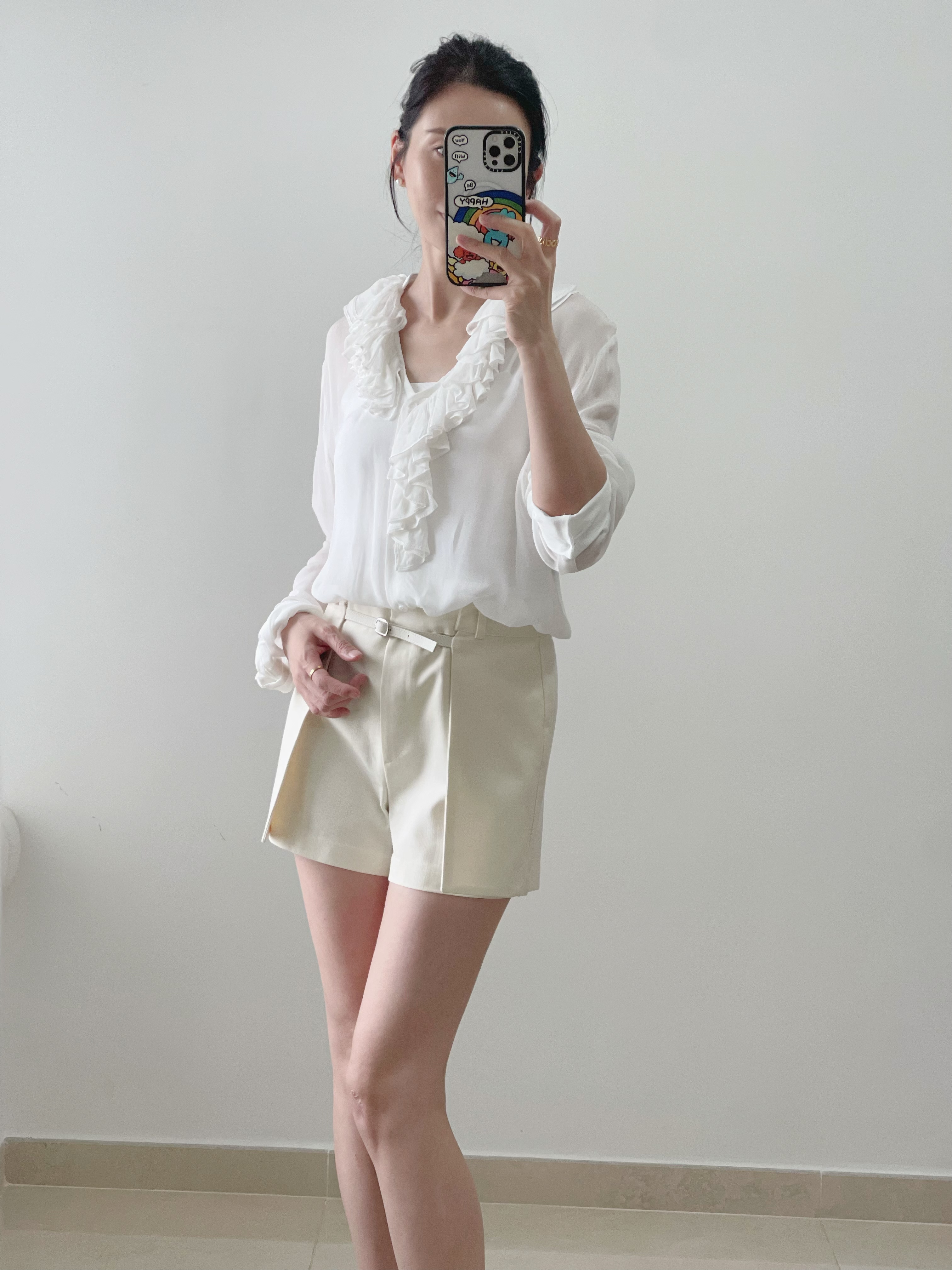 Elegant ruffle blouse