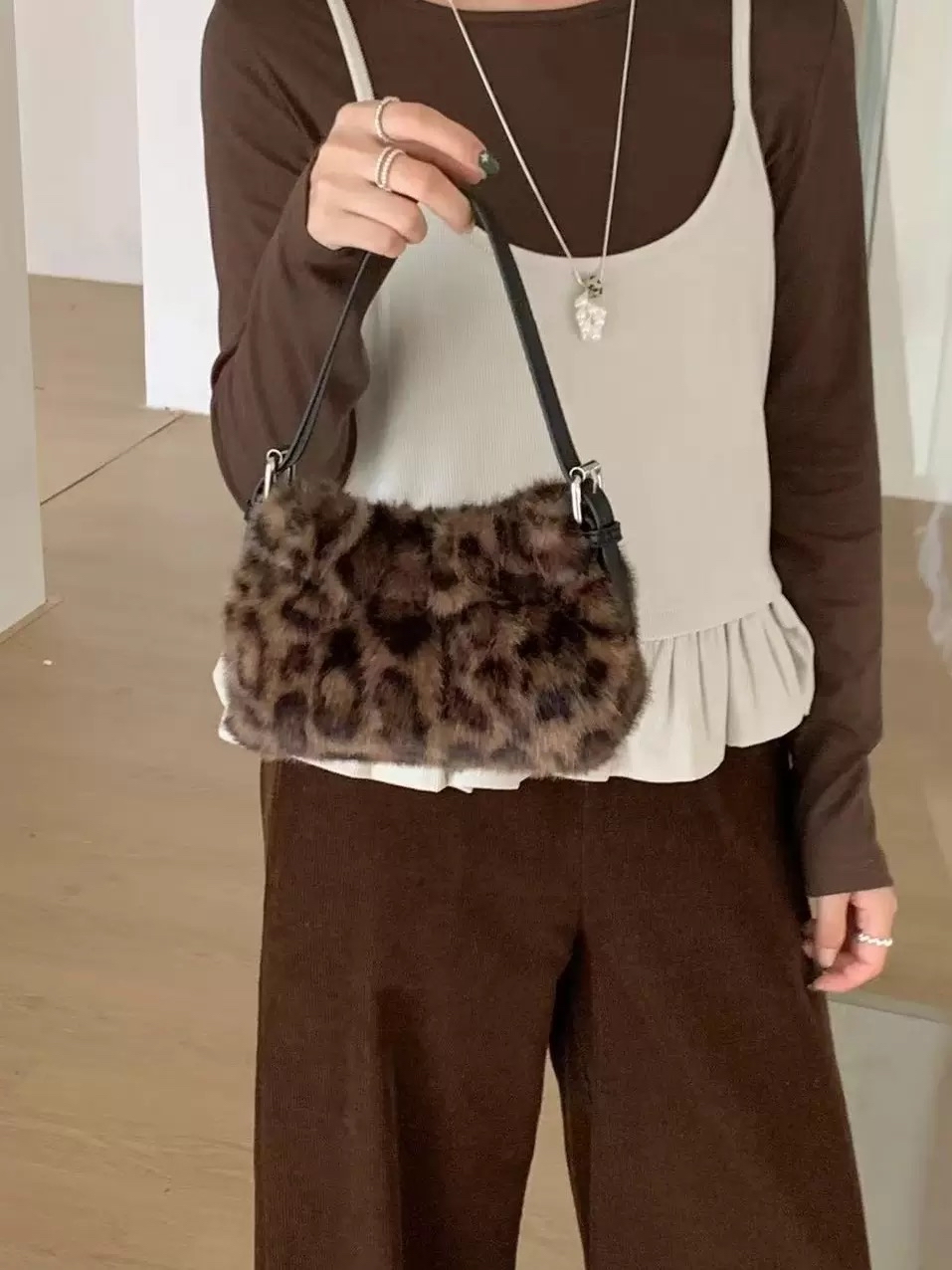 韓國豹紋毛毛迷你手袋（兩用）