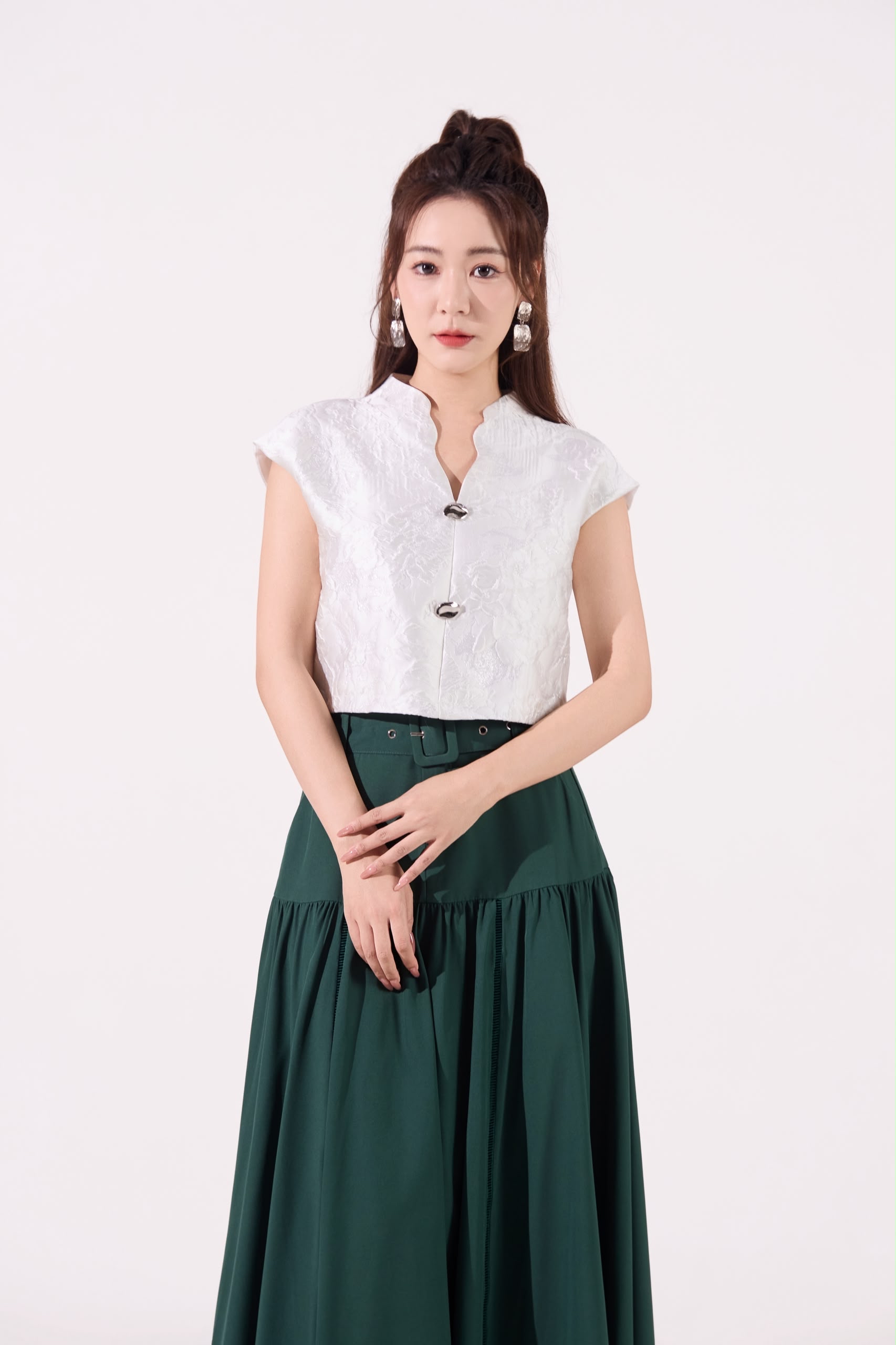 10141400 Rosalune Qipao Top