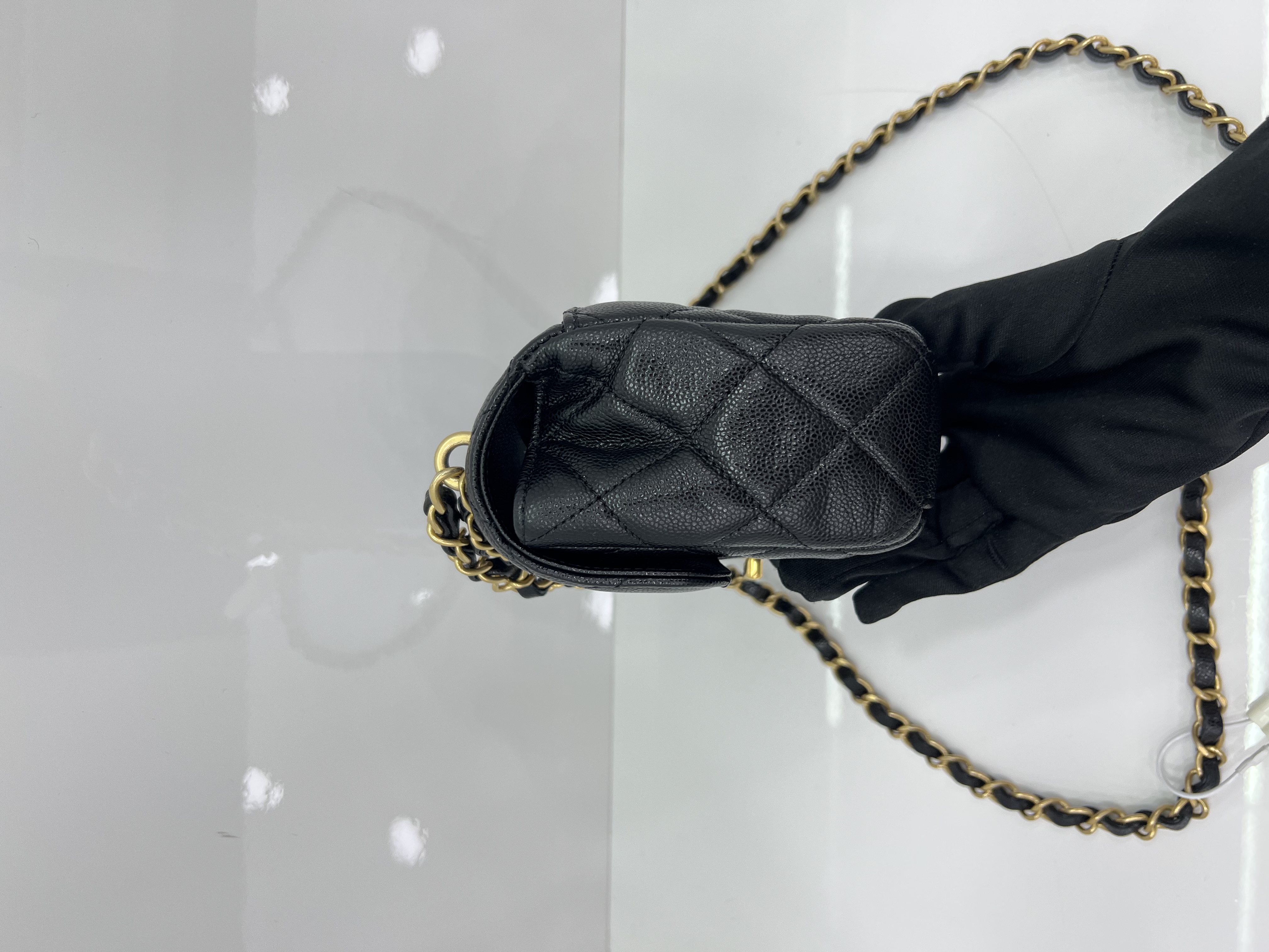 直播貨品 |  [1個-$100 2個-$300］EE42