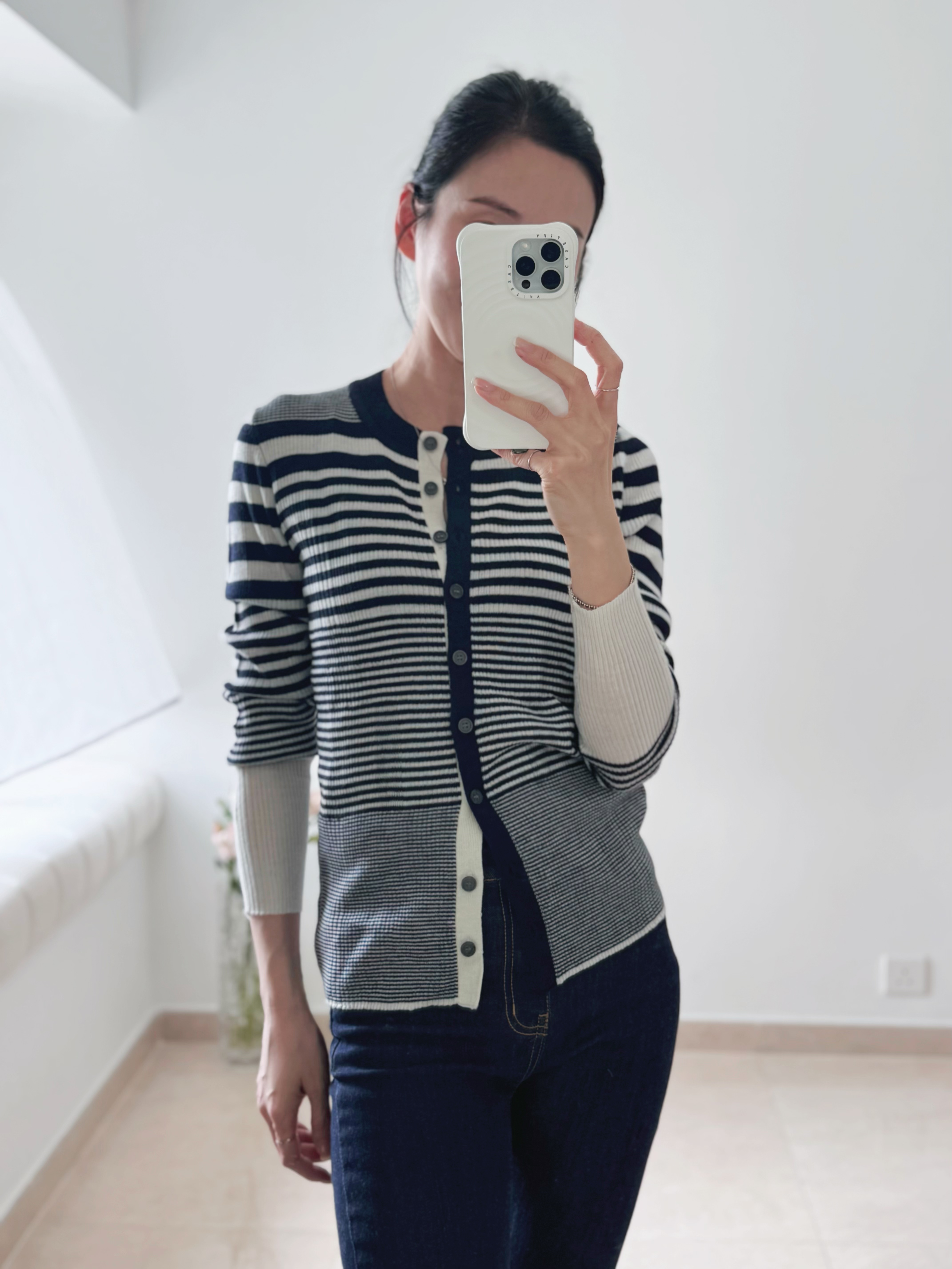 Elegant stripes ultra-light cardi (Navy & White)