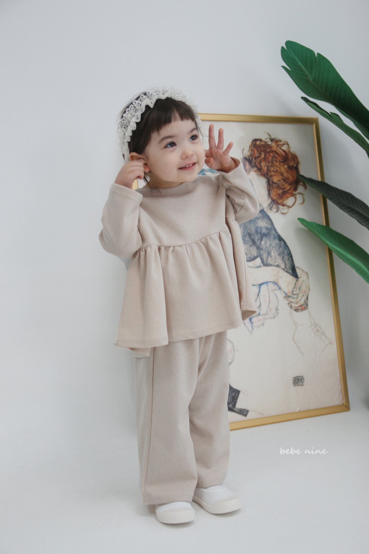 🌸預訂 韓國直送🌸🇰🇷Bebenine兩色後背絲帶寬鬆長袖上下套裝