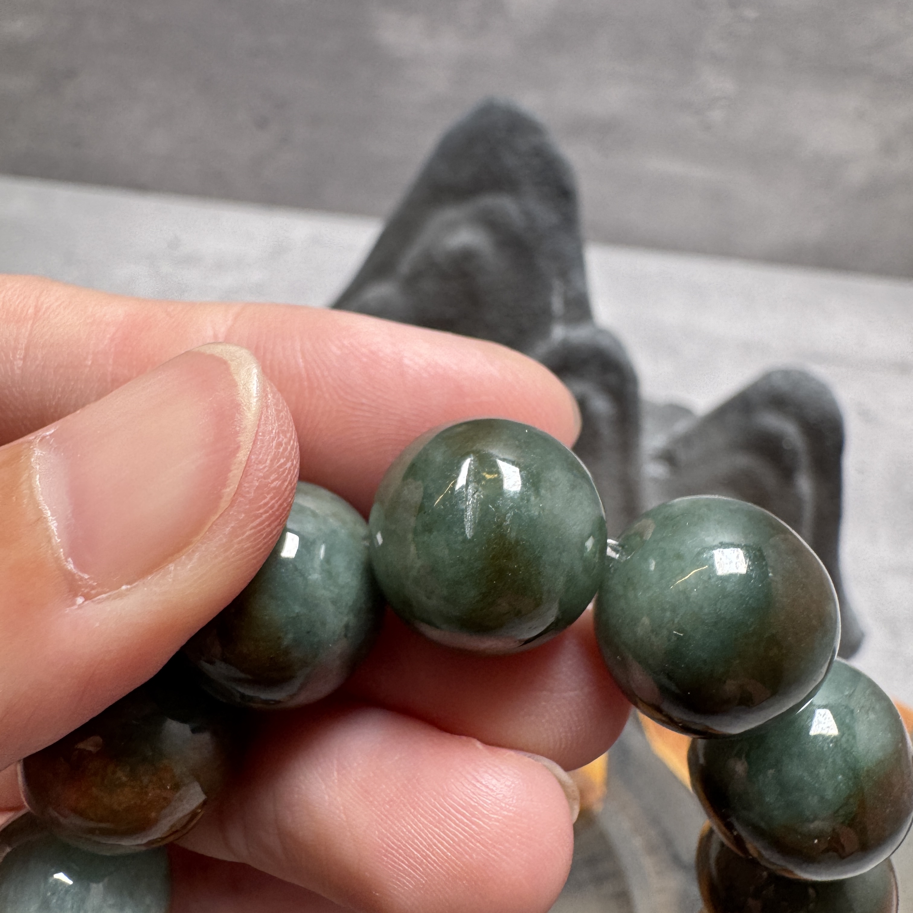 稀有自然紅翡油青種翡翠手串-532