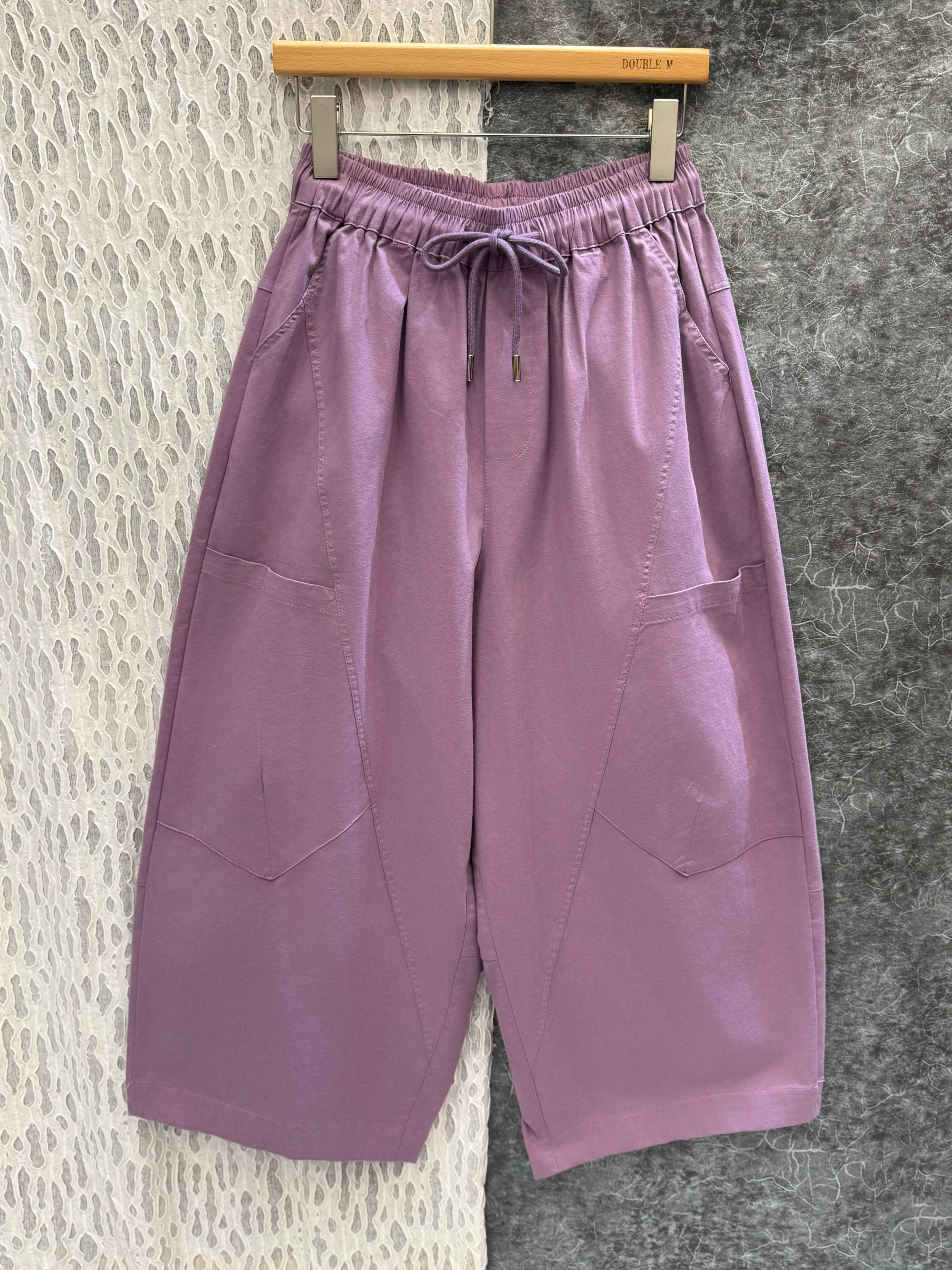 淨色大袋闊褲