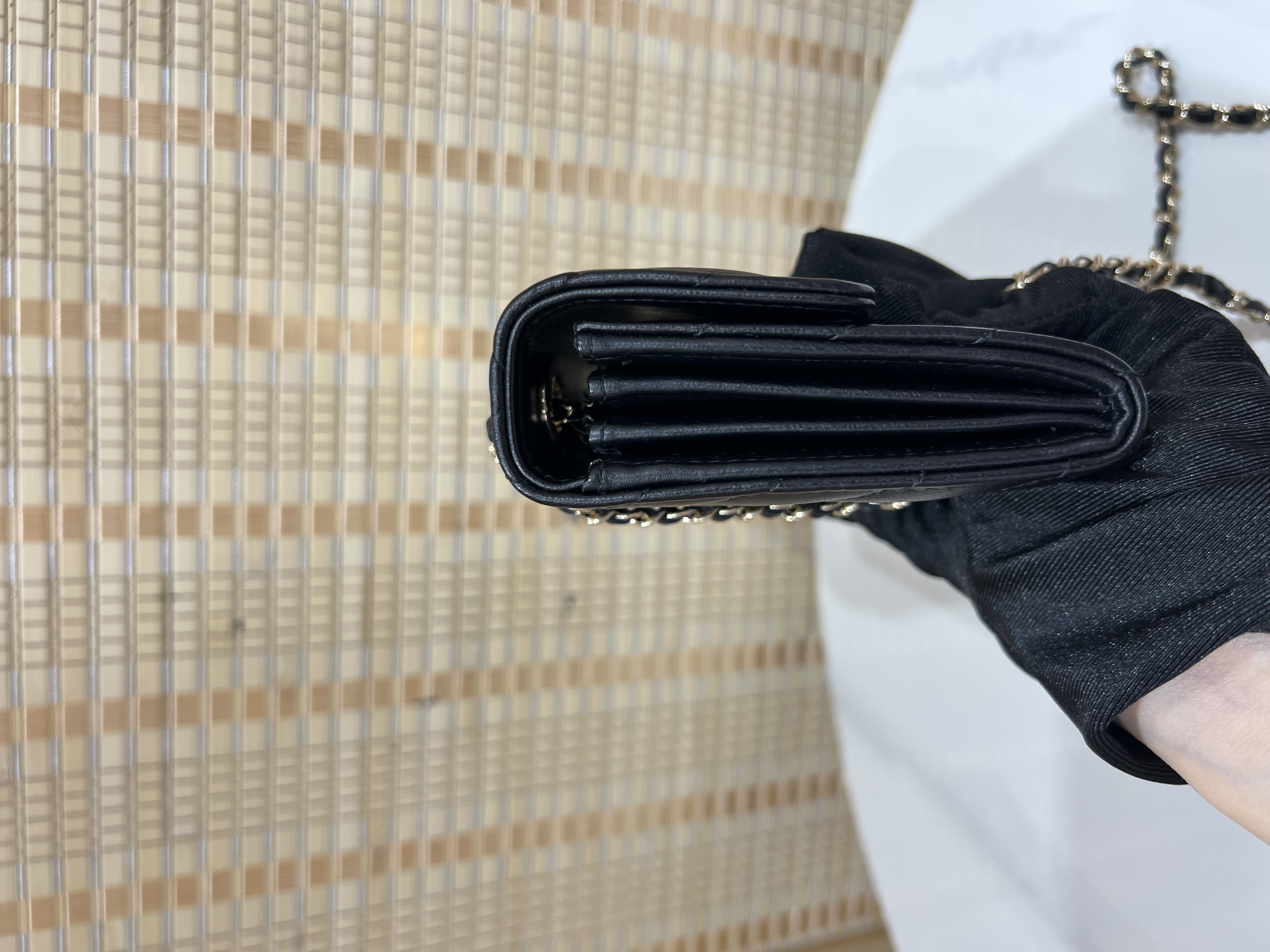 直播貨品 |  [1個-$100 2個-$300］H42