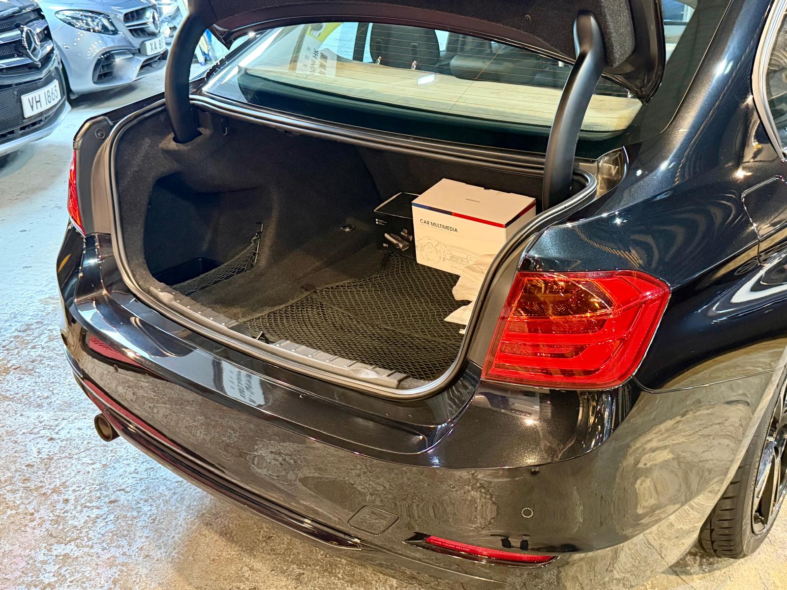 B.M.W. 320i Saloon Sport (F30) 2013