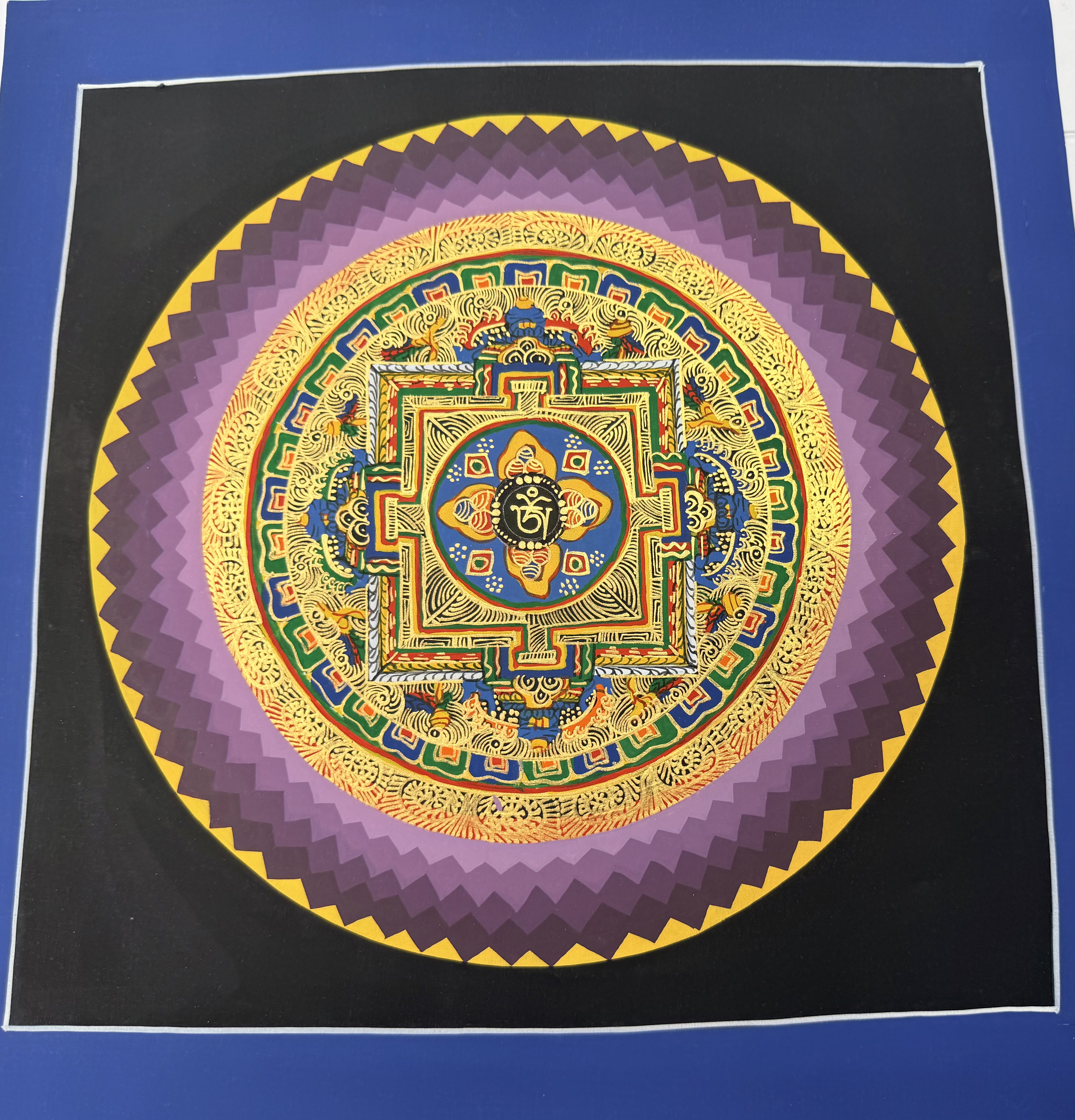 #23 尼泊爾三大廟加持手繪唐卡～OM 字，壇城唐卡 ，約33m 外，內27.5