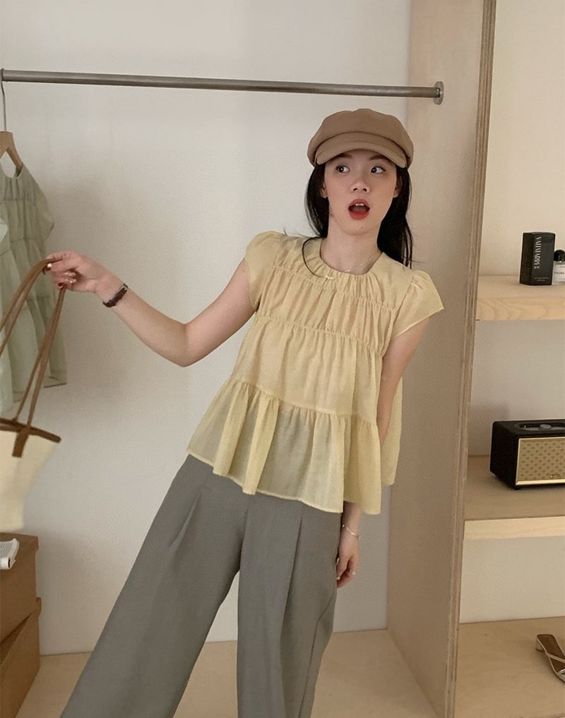 Oni Style Ruffle Blouse 韩系小衫 （ 4 colour ）