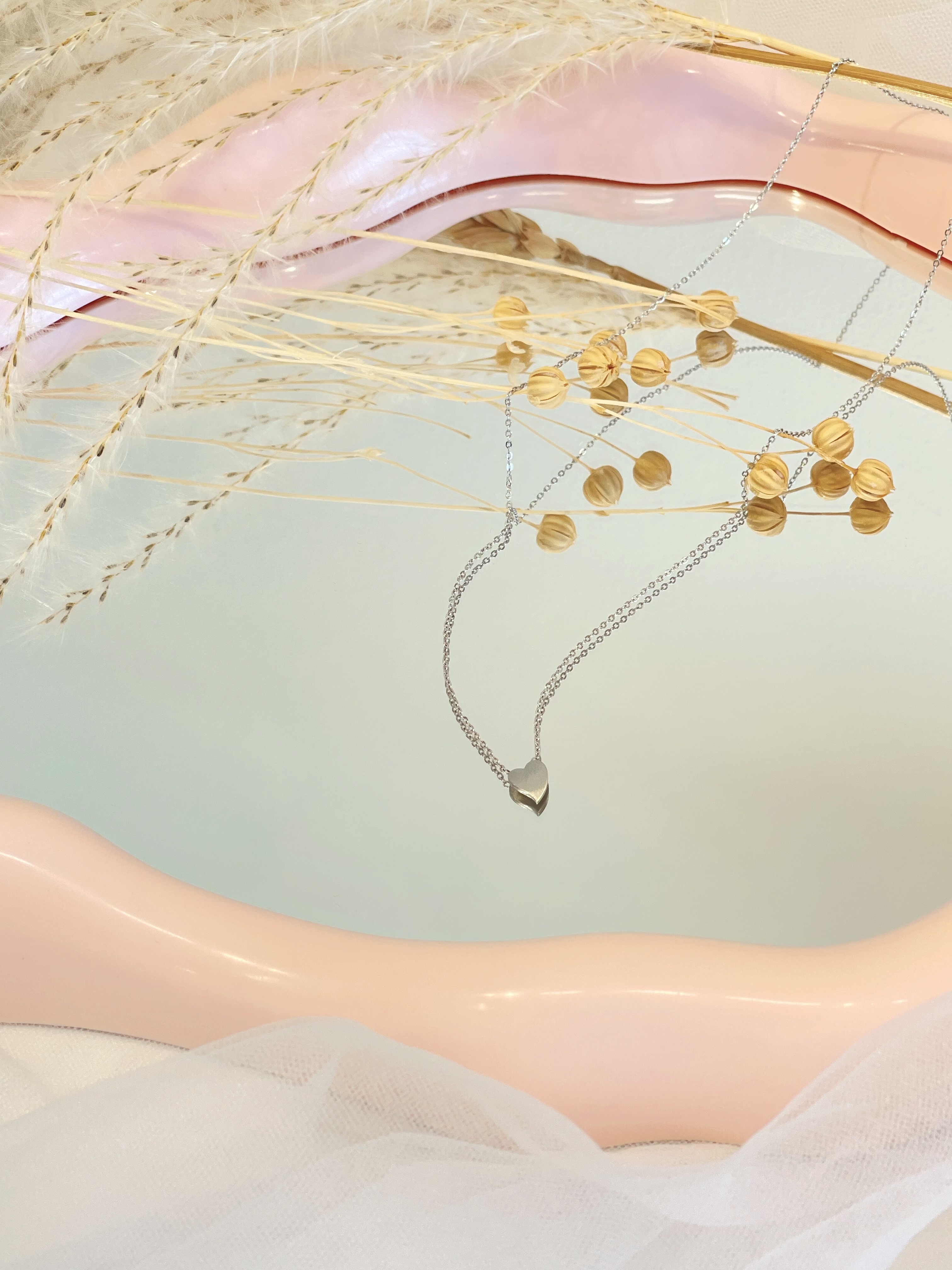 Minimalist银色拉丝感爱心钛钢项链