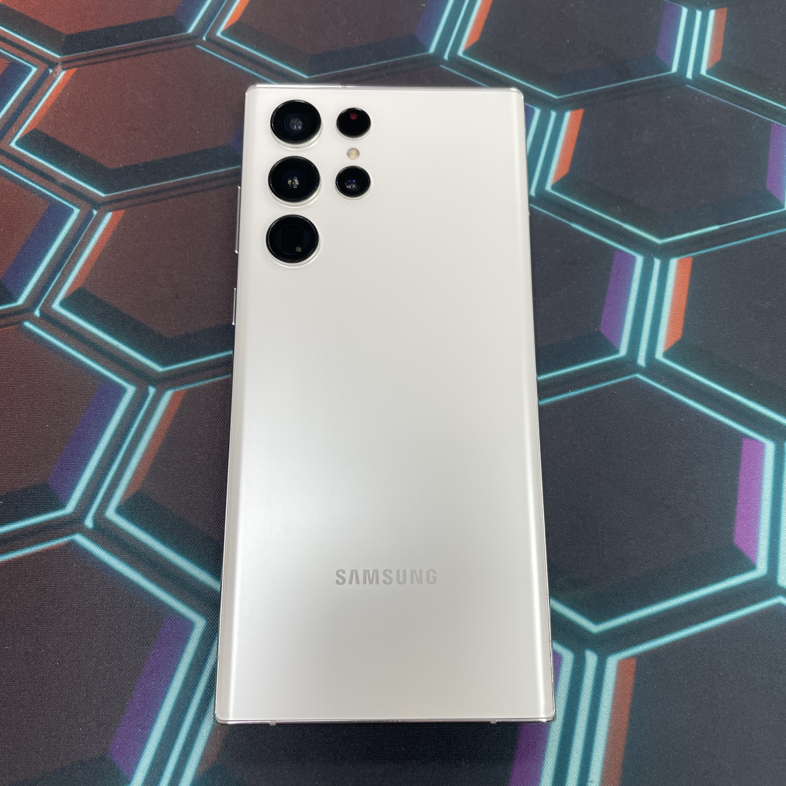 *7840 Galaxy S22 Ultra 完美機 12+512GB 白色 white