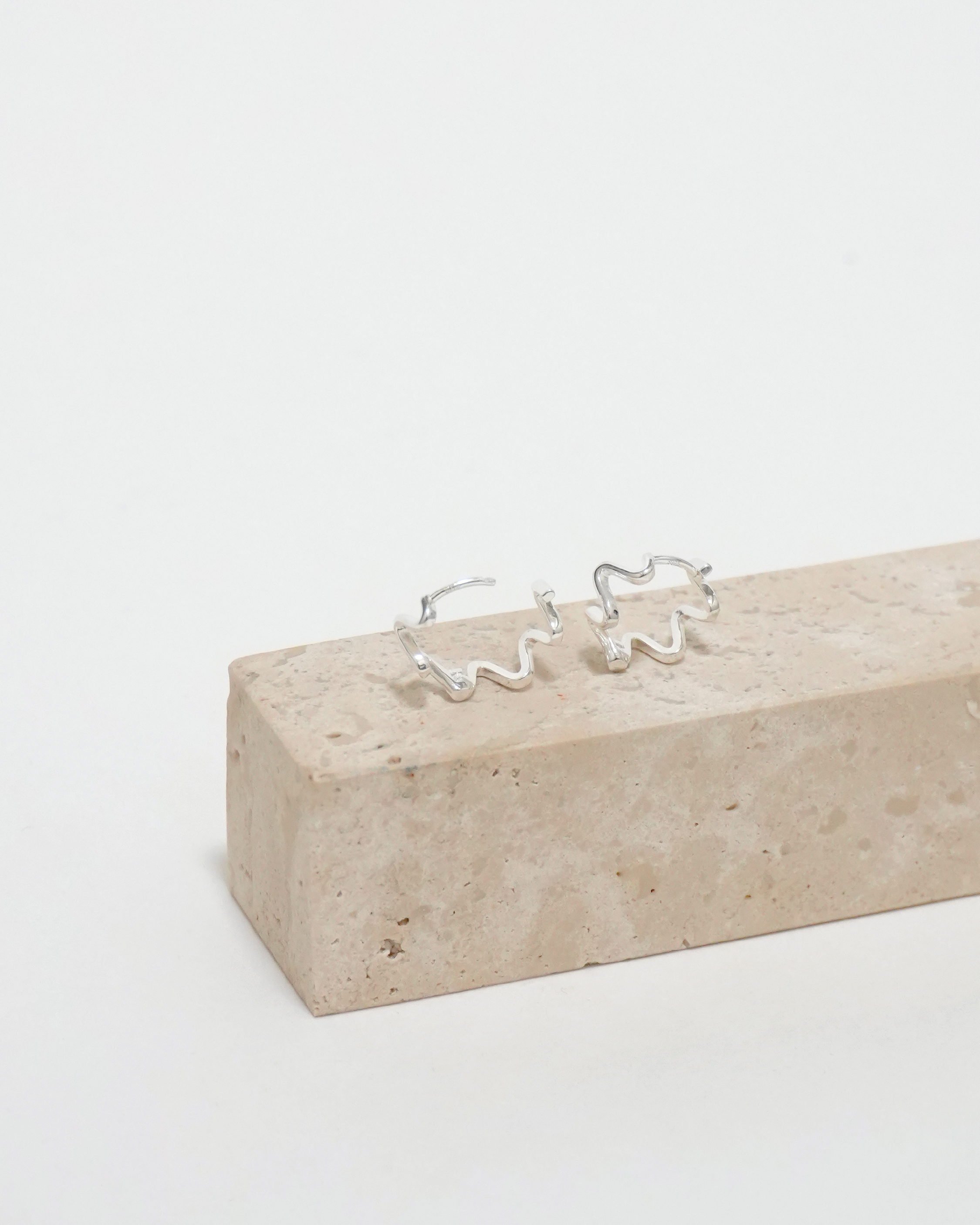 Chic Wave Hoop Earrings