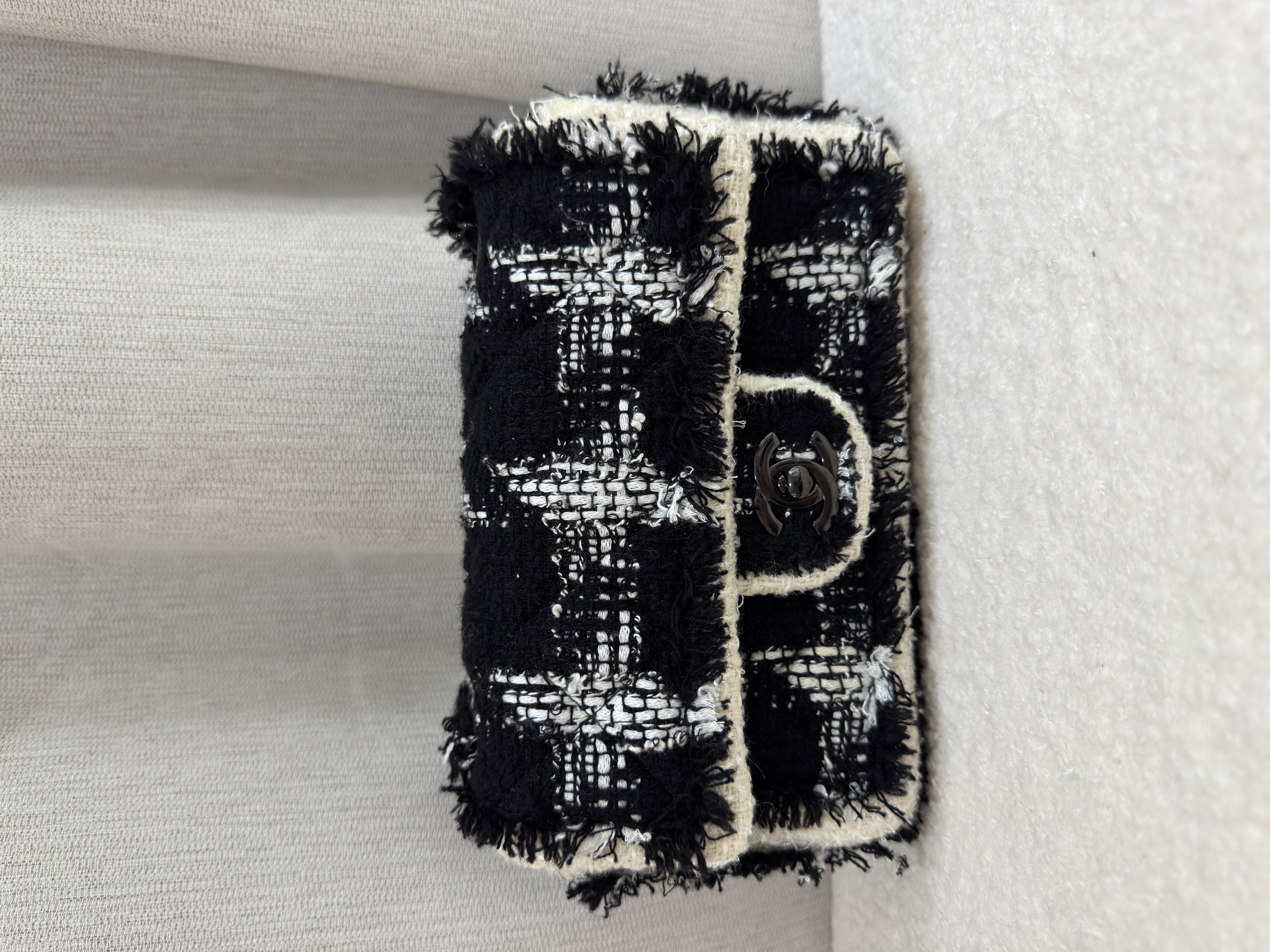 Pre-Owned CHANEL Mini Rectangular Classic Tweed Tartan / Product Code : 26022128