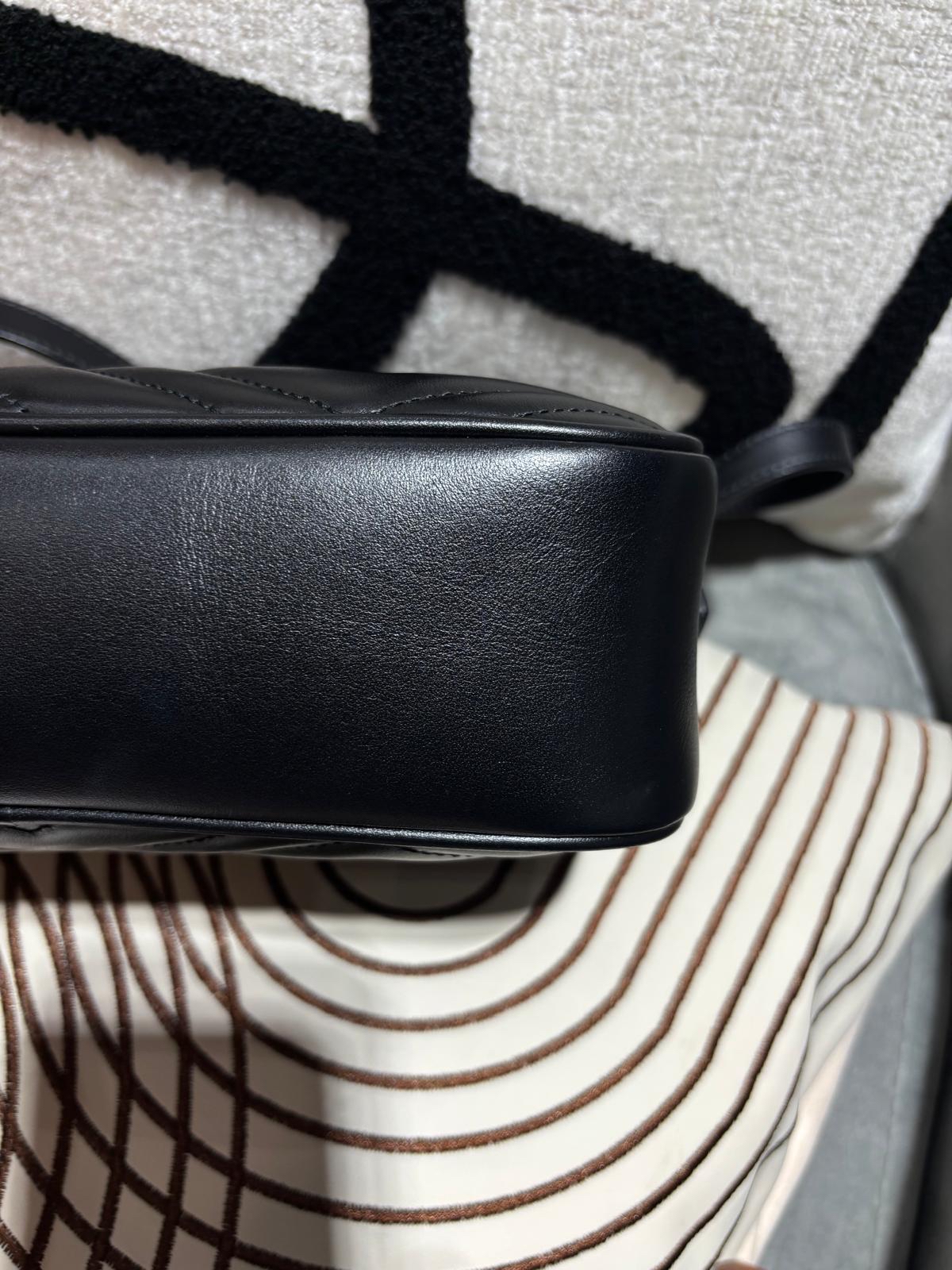 Gucci gg marmont camera bag 26cm 黑色牛皮金扣 100%Authentic, 98%new ✅Dust bag
