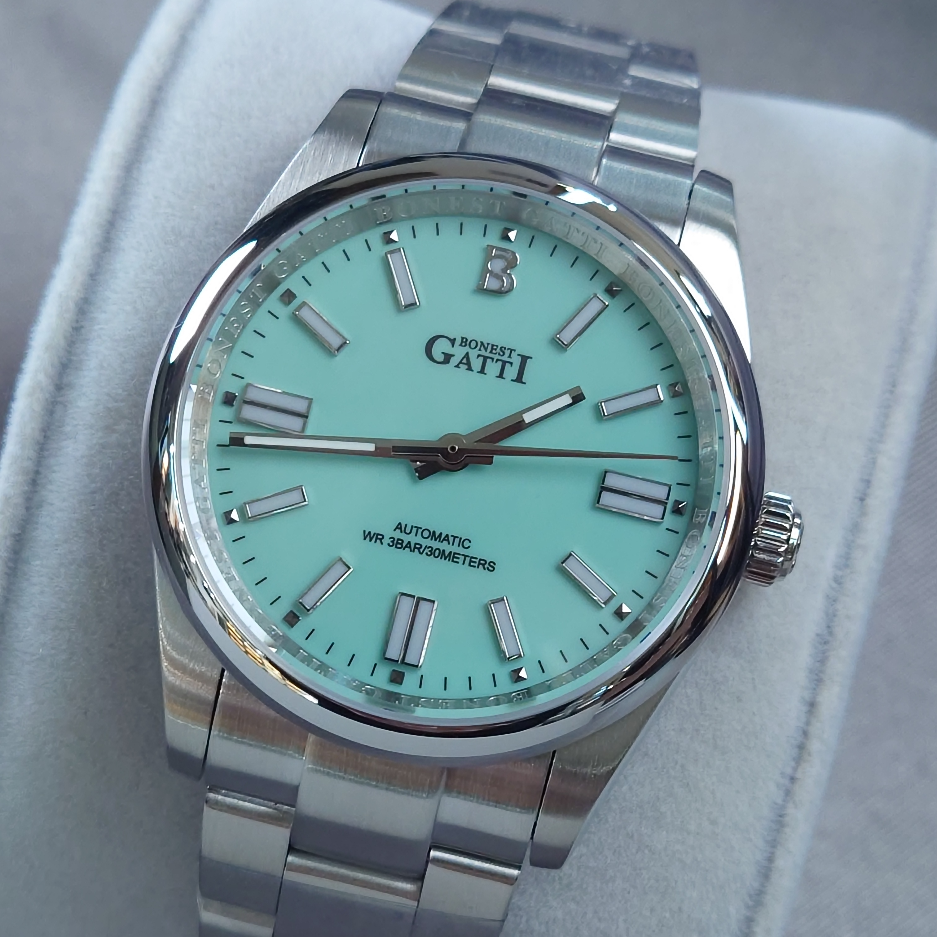 Bonest Gatti 隱藏錶面馬年特別版動錶 BG8015-S2 粉藍