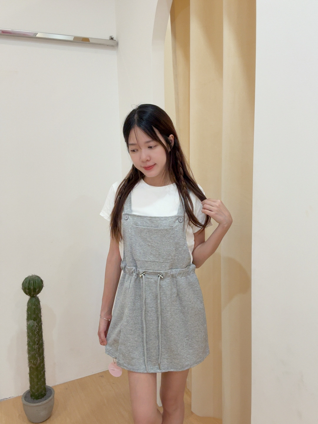 休闲纯棉抽绳开叉吊带连体短裙 R2767