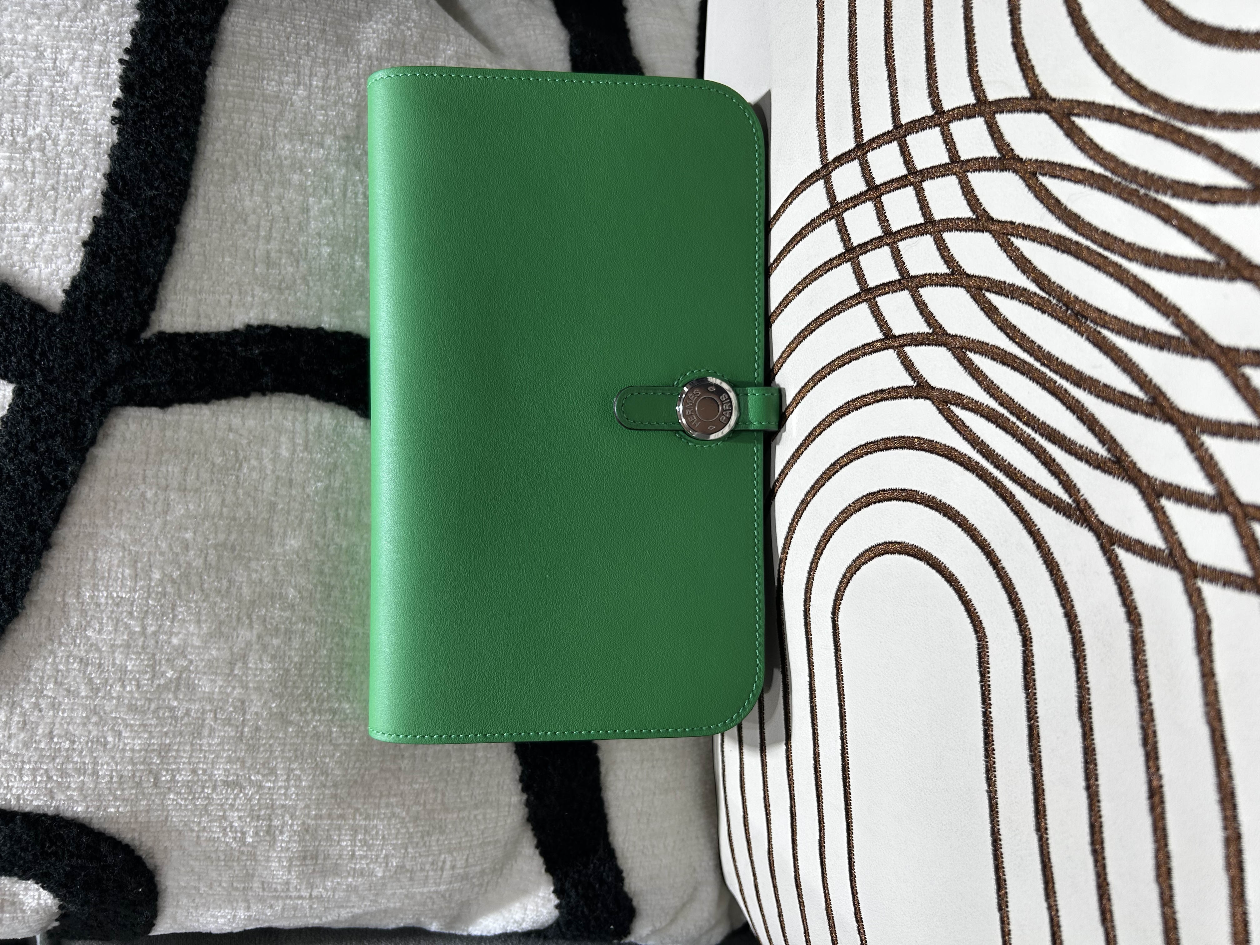 未使用品 HERMES Dogon duo gm wallet Stamp C 100%Authentic, Unused 未使用品 ✅Box